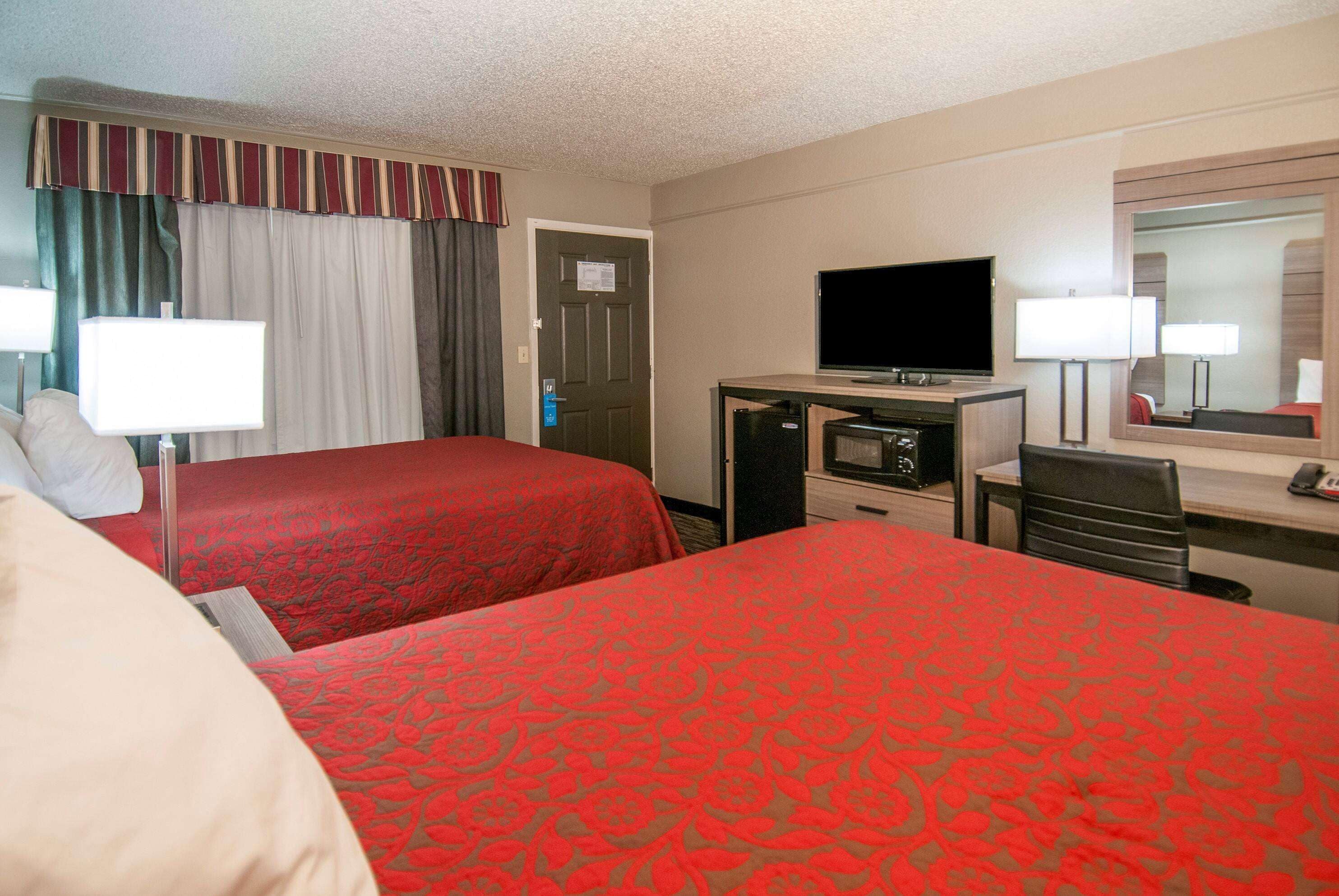 Days Inn by Wyndham Central San Antonio NW Medical Center