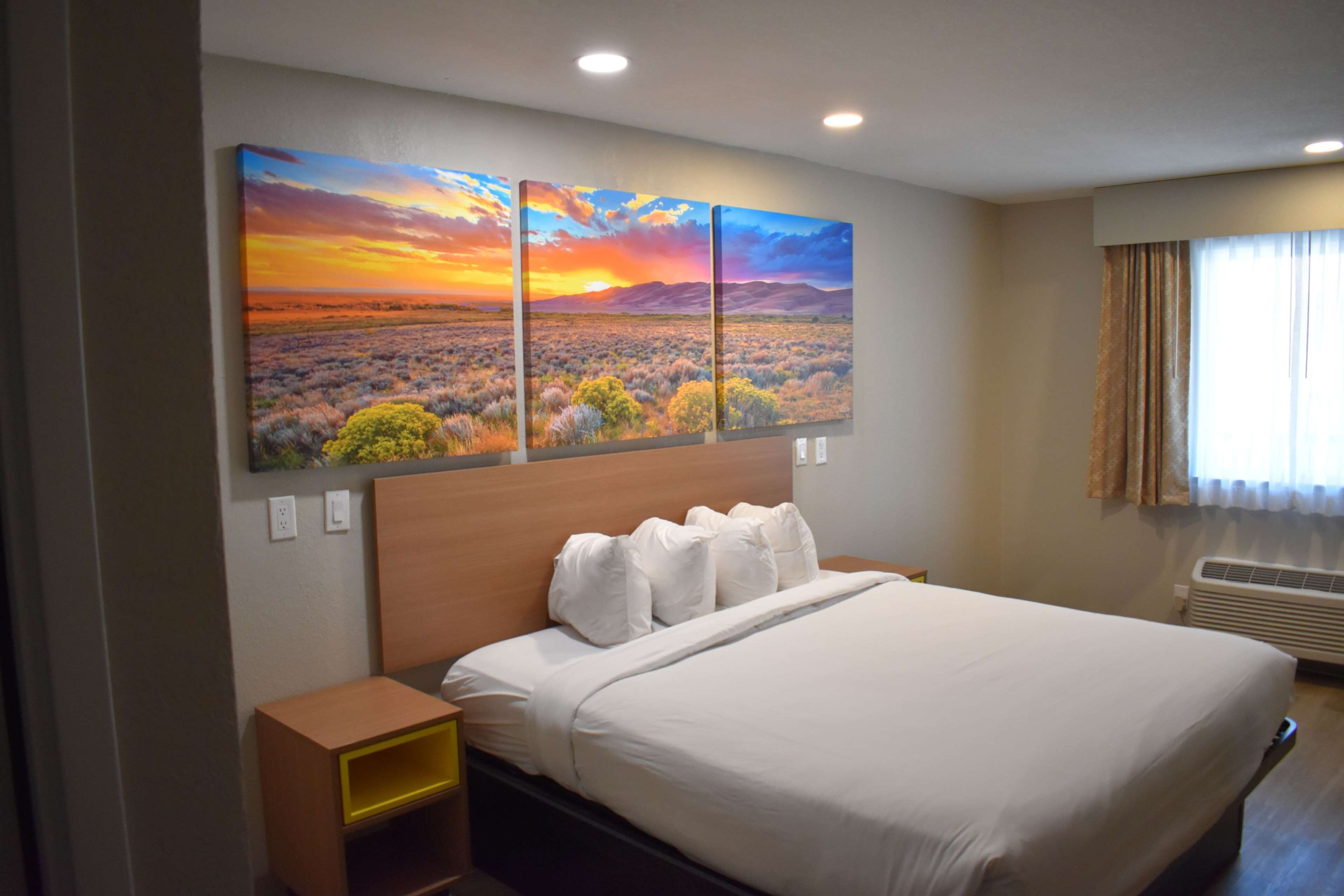 Days Inn by Wyndham San Antonio Alamo/Riverwalk