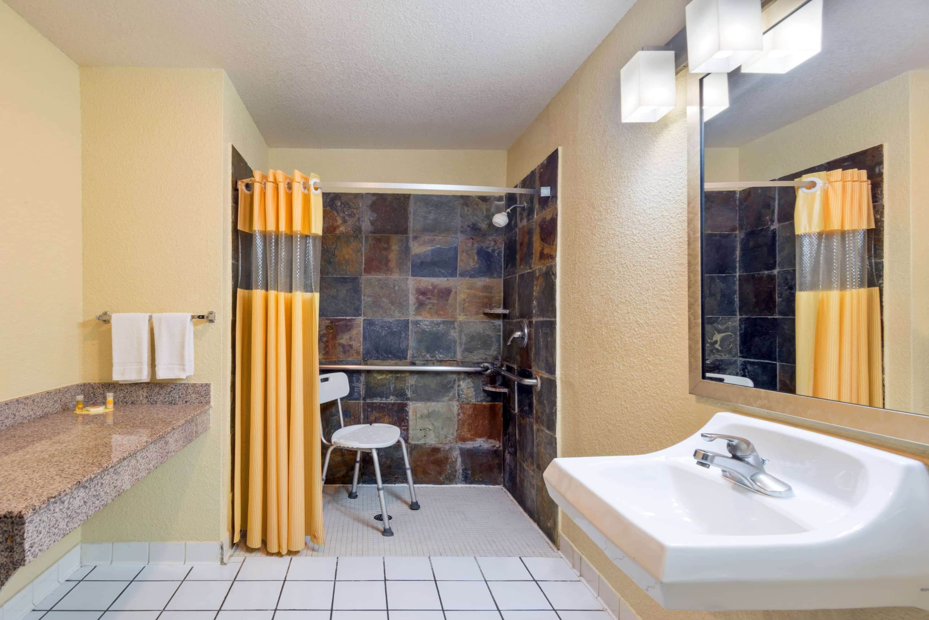 Days Inn by Wyndham San Antonio Seaworld/Lackland AFB