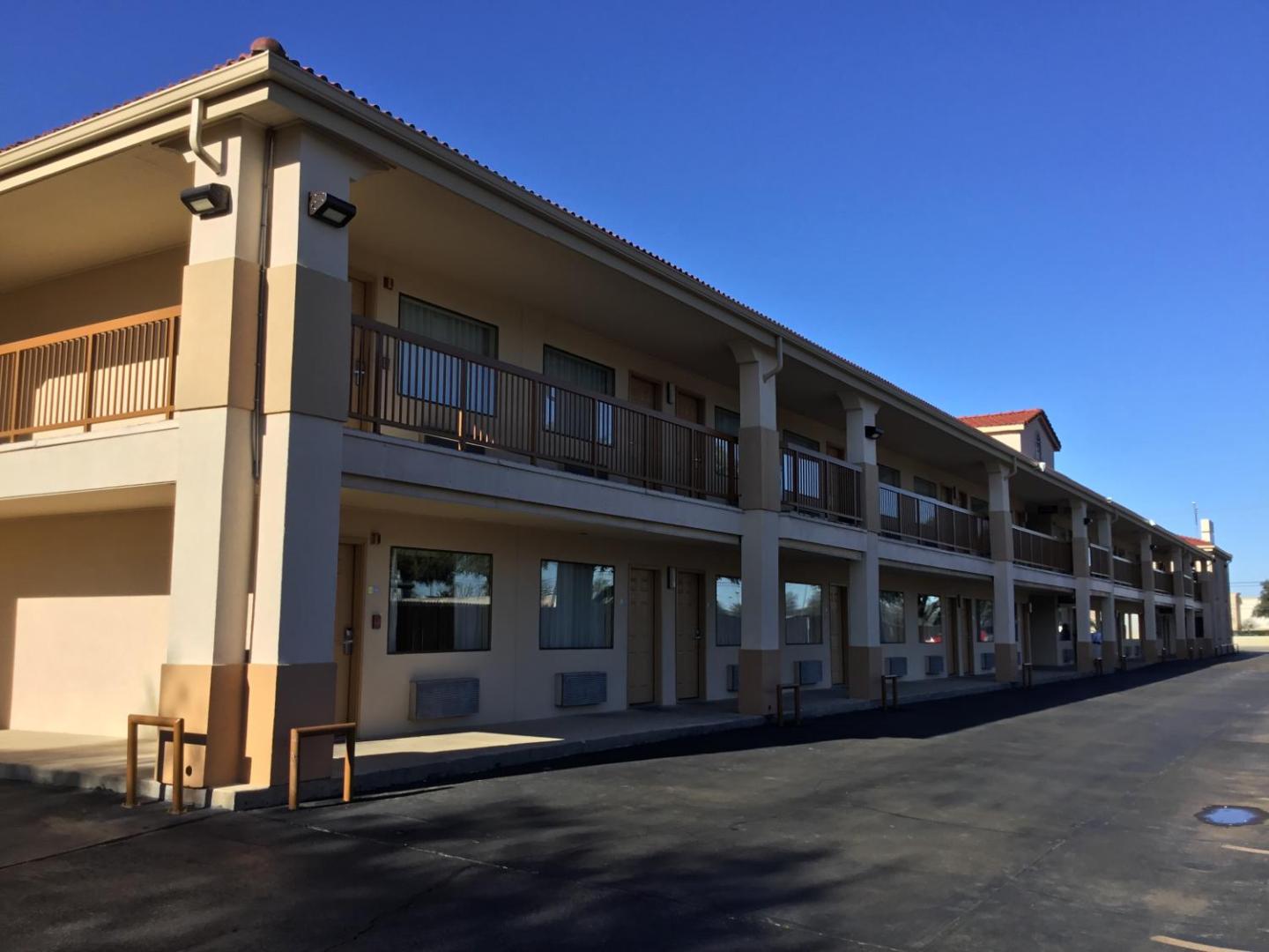 Days Inn by Wyndham San Antonio Seaworld/Lackland AFB