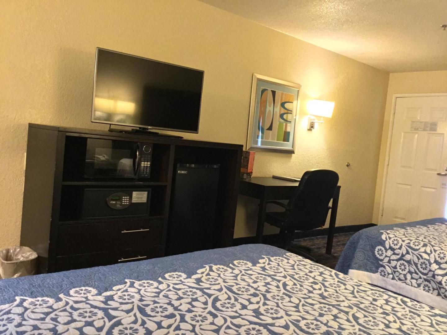 Days Inn by Wyndham San Antonio Seaworld/Lackland AFB