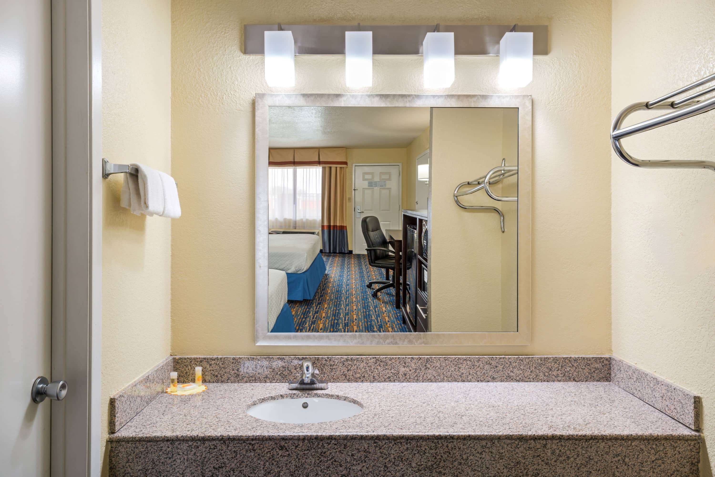 Days Inn by Wyndham San Antonio Seaworld/Lackland AFB