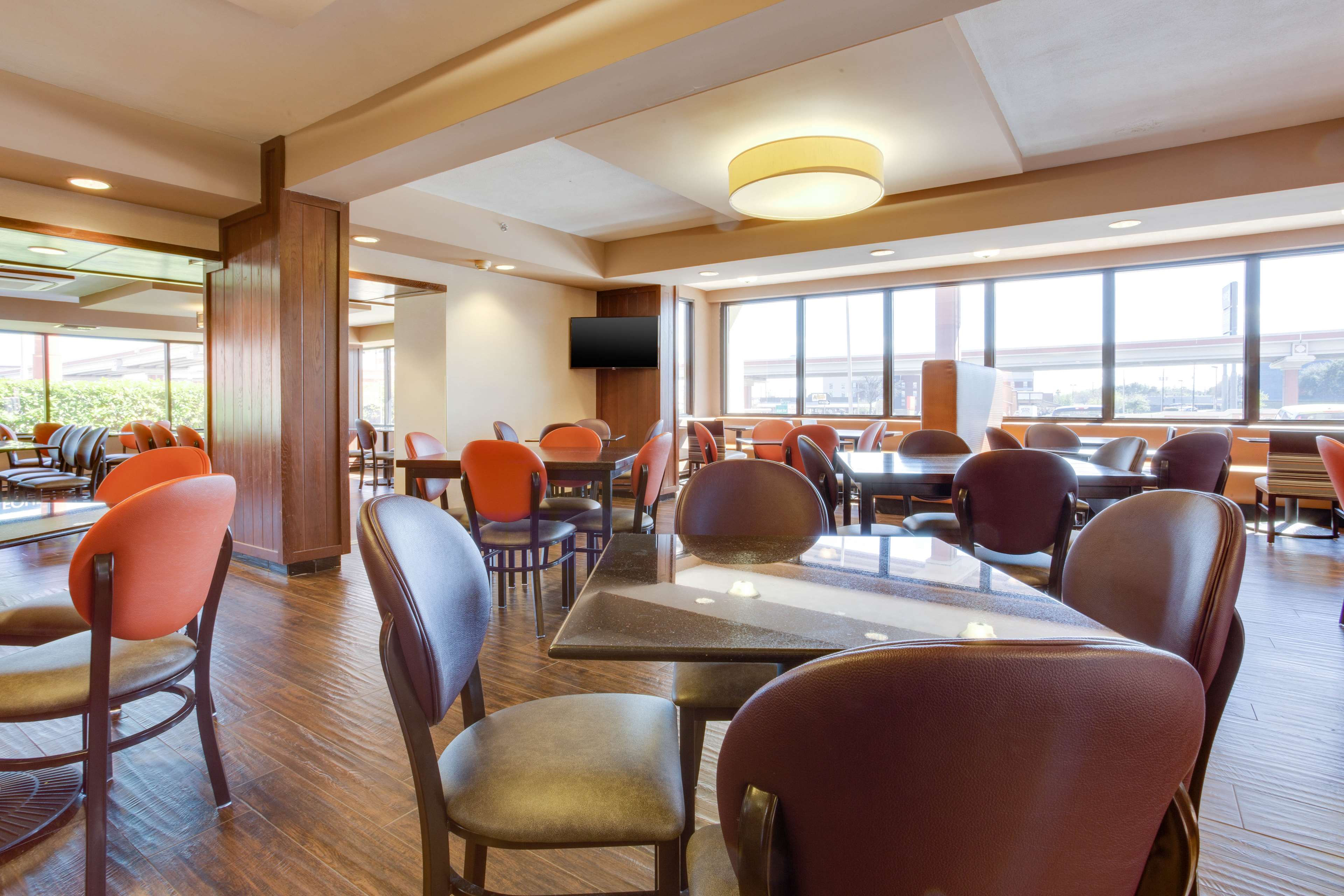 Drury Plaza Hotel San Antonio Airport