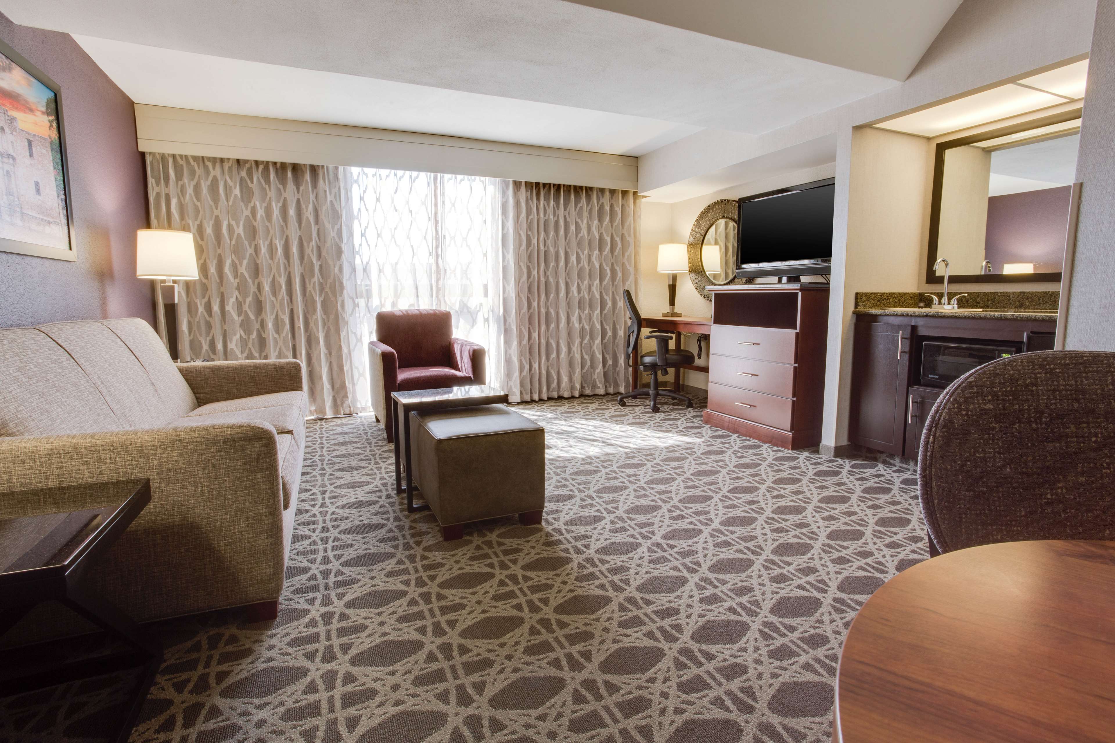 Drury Plaza Hotel San Antonio Airport