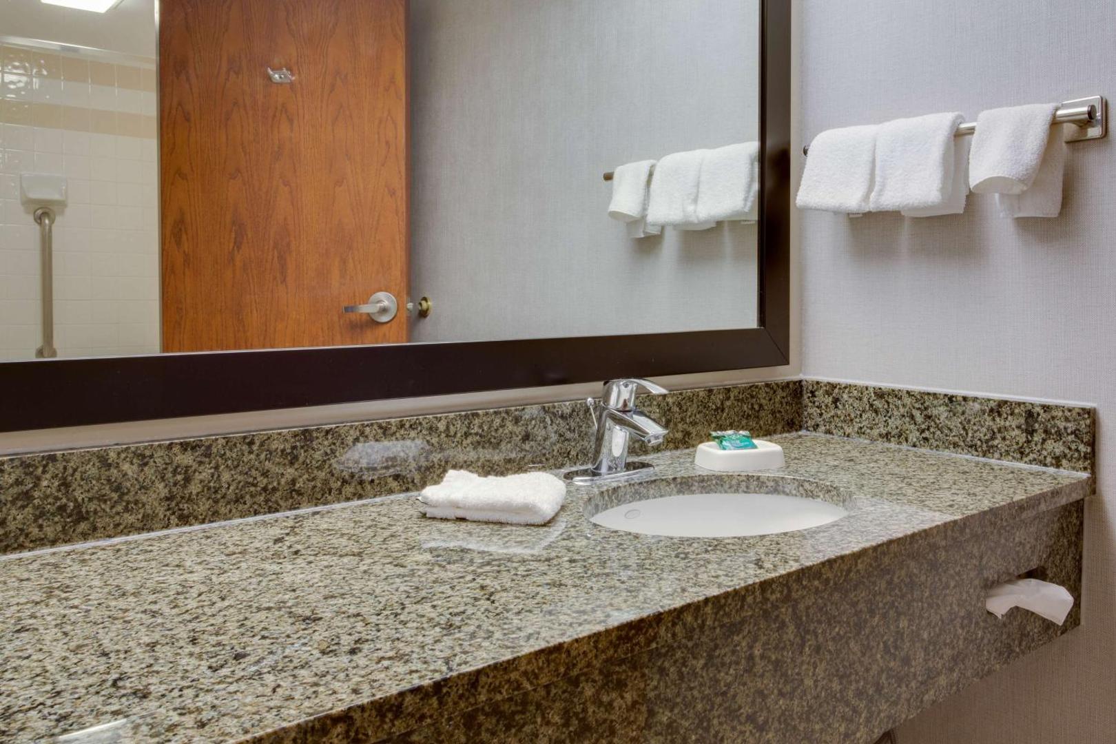 Drury Plaza Hotel San Antonio Airport