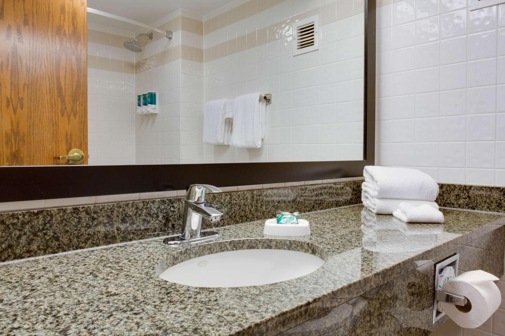 Drury Plaza Hotel San Antonio Airport