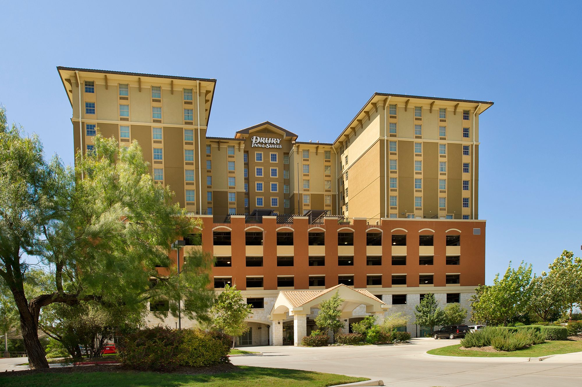 Drury Inn & Suites San Antonio near La Cantera Parkway