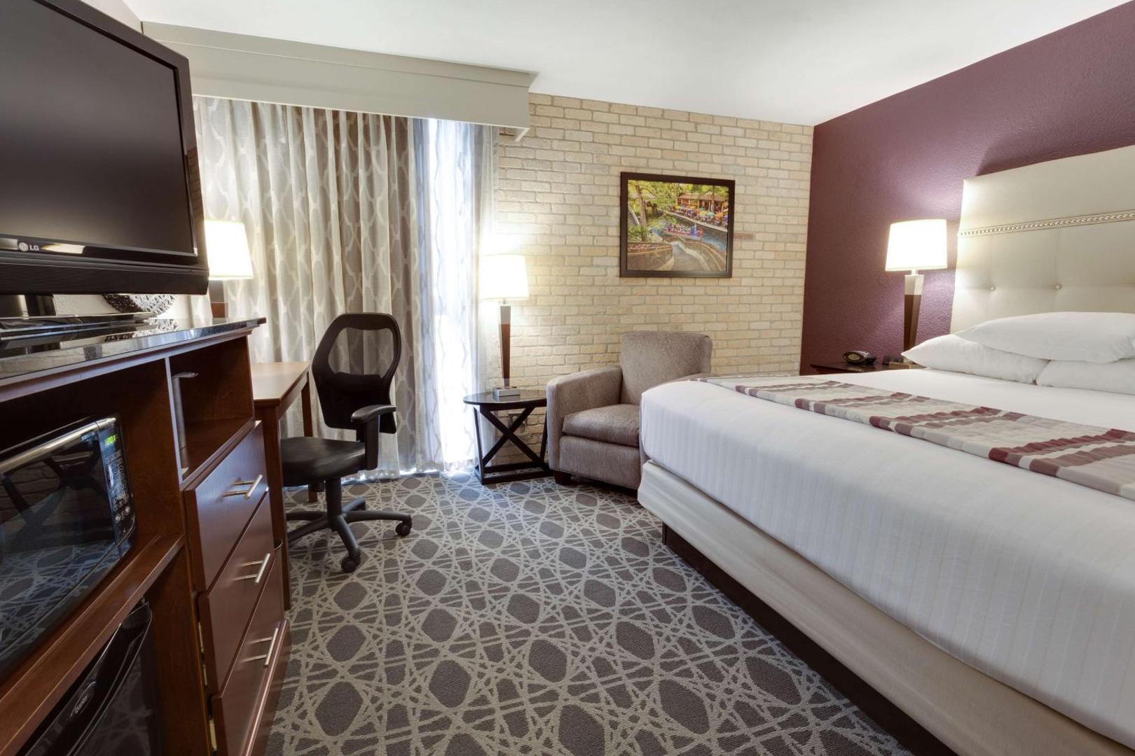 Drury Inn & Suites Northeast San Antonio