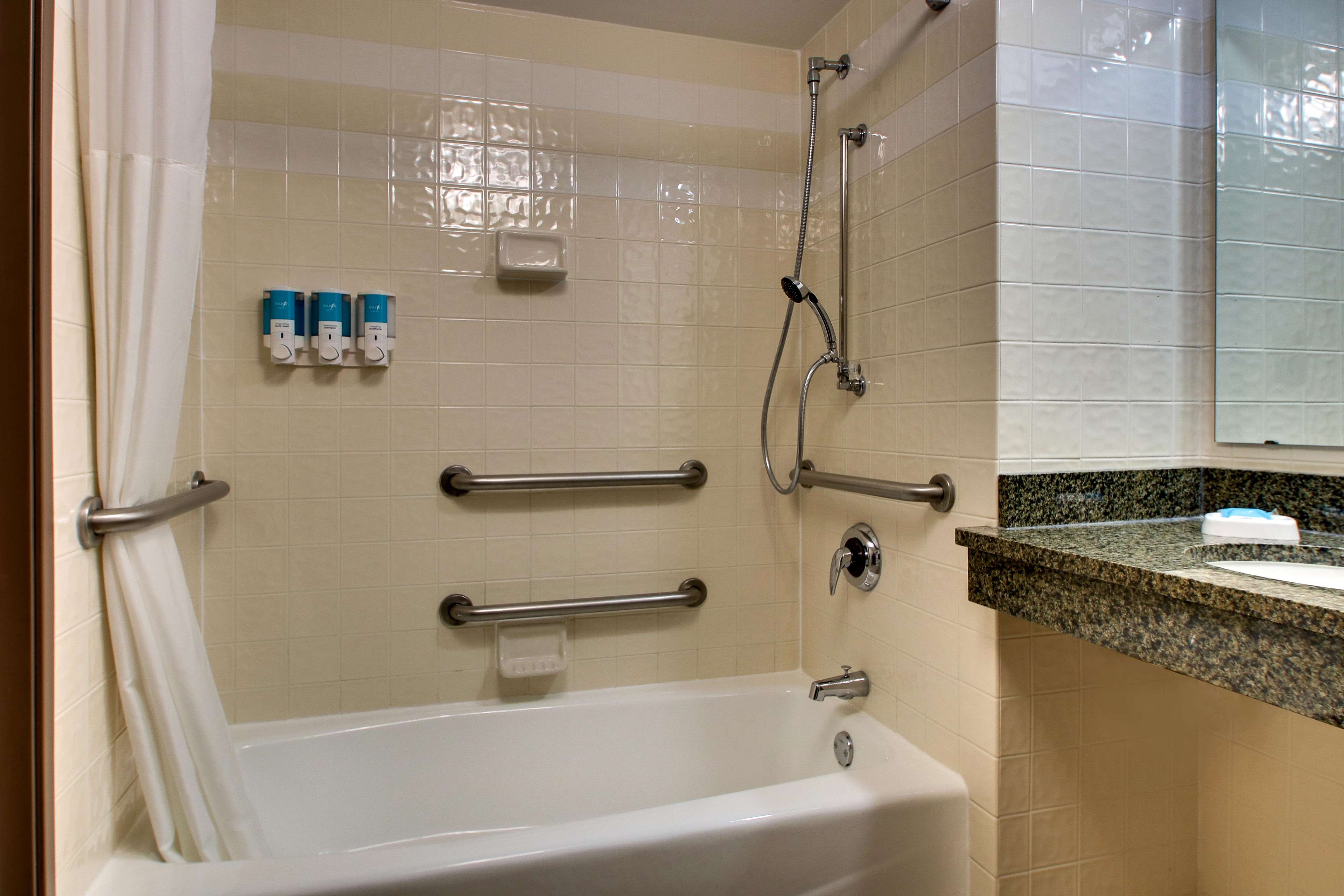 Drury Inn & Suites Northwest Medical Center
