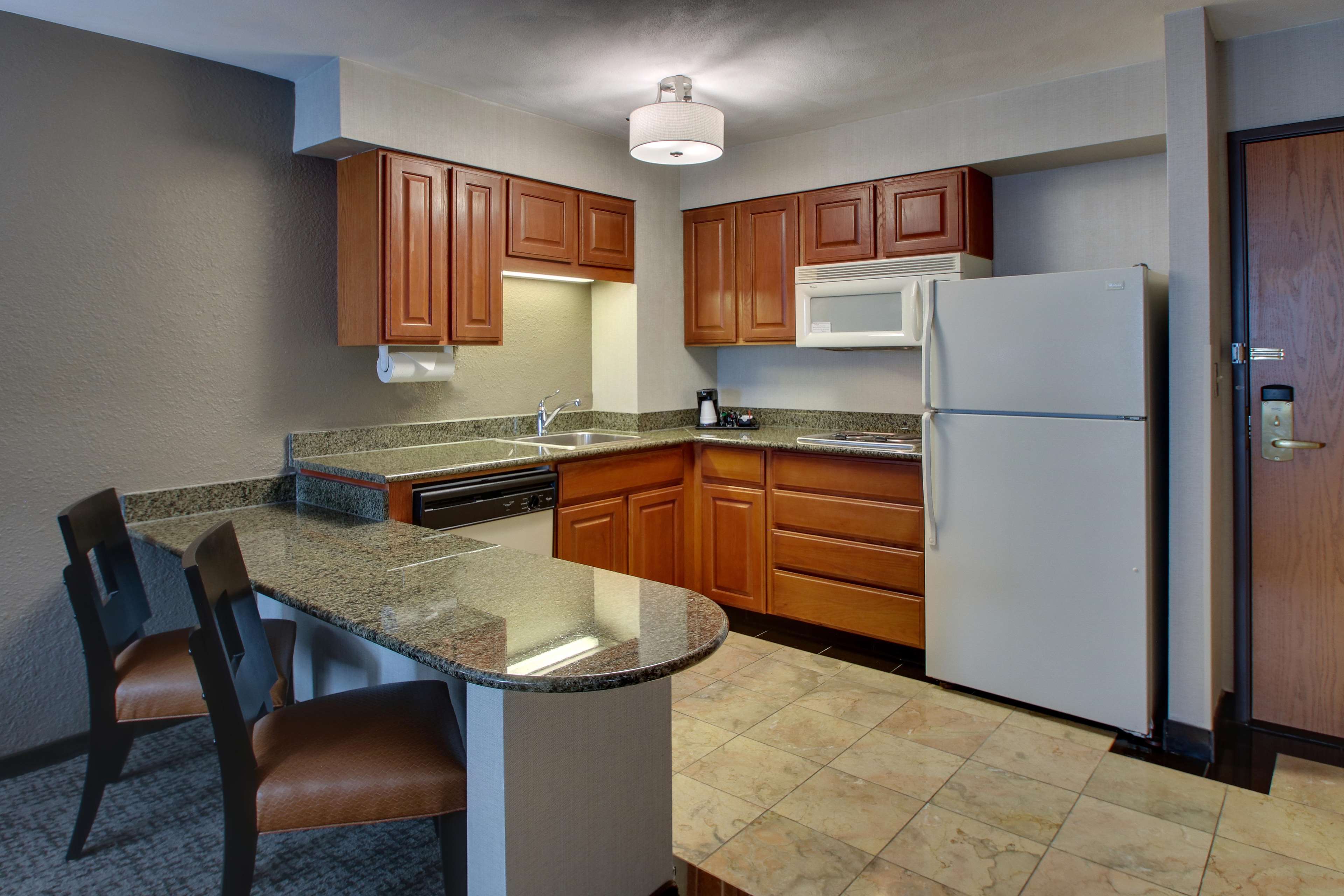 Drury Inn & Suites Northwest Medical Center