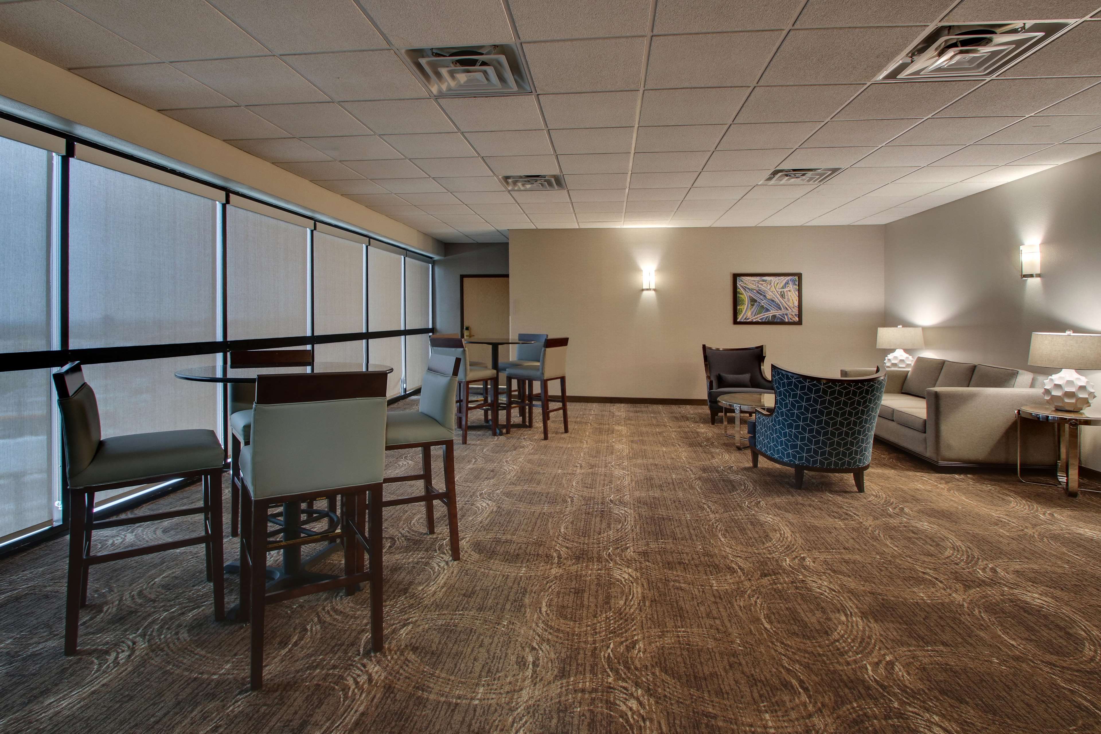 Drury Inn & Suites Northwest Medical Center