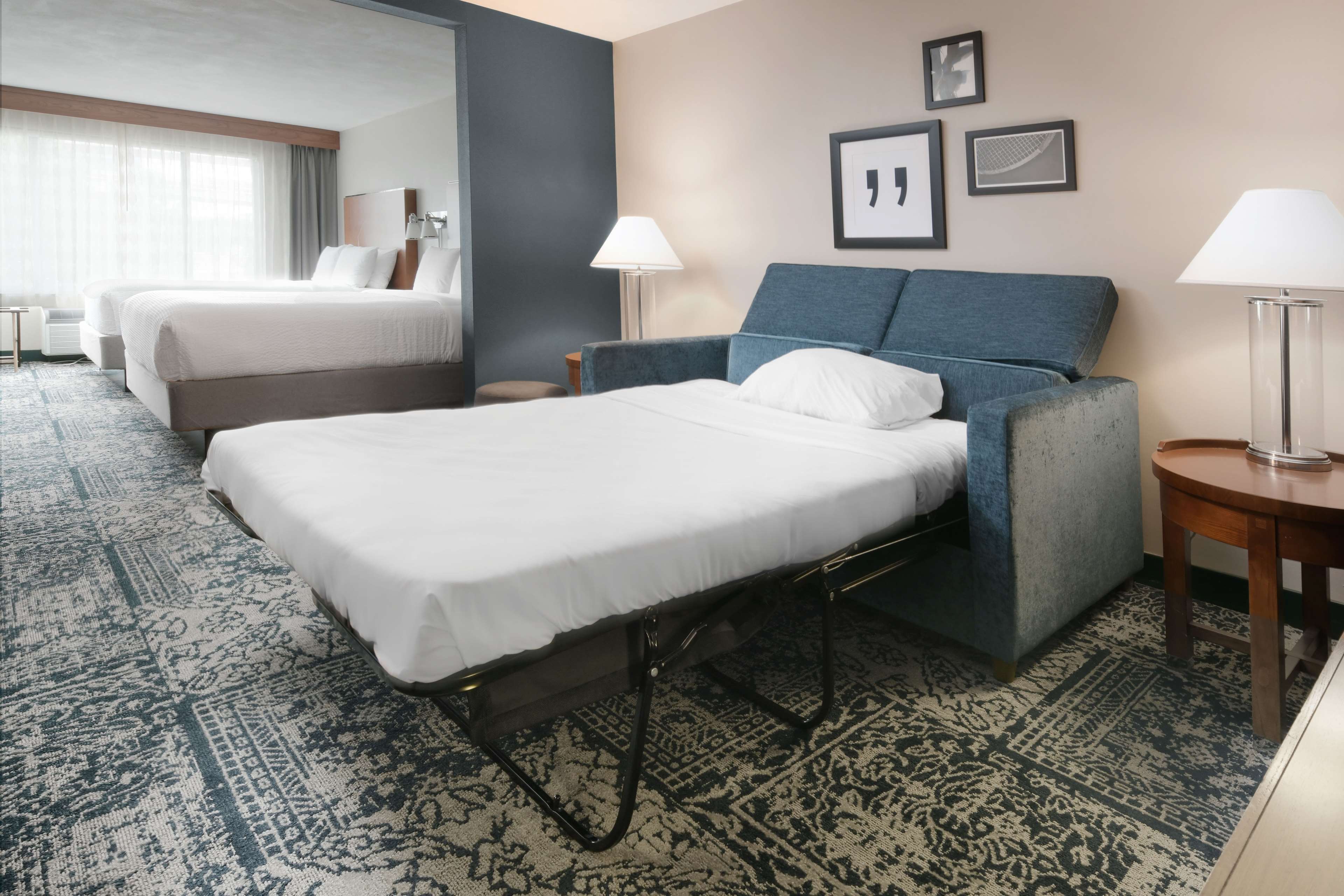 Drury Inn & Suites San Antonio Airport