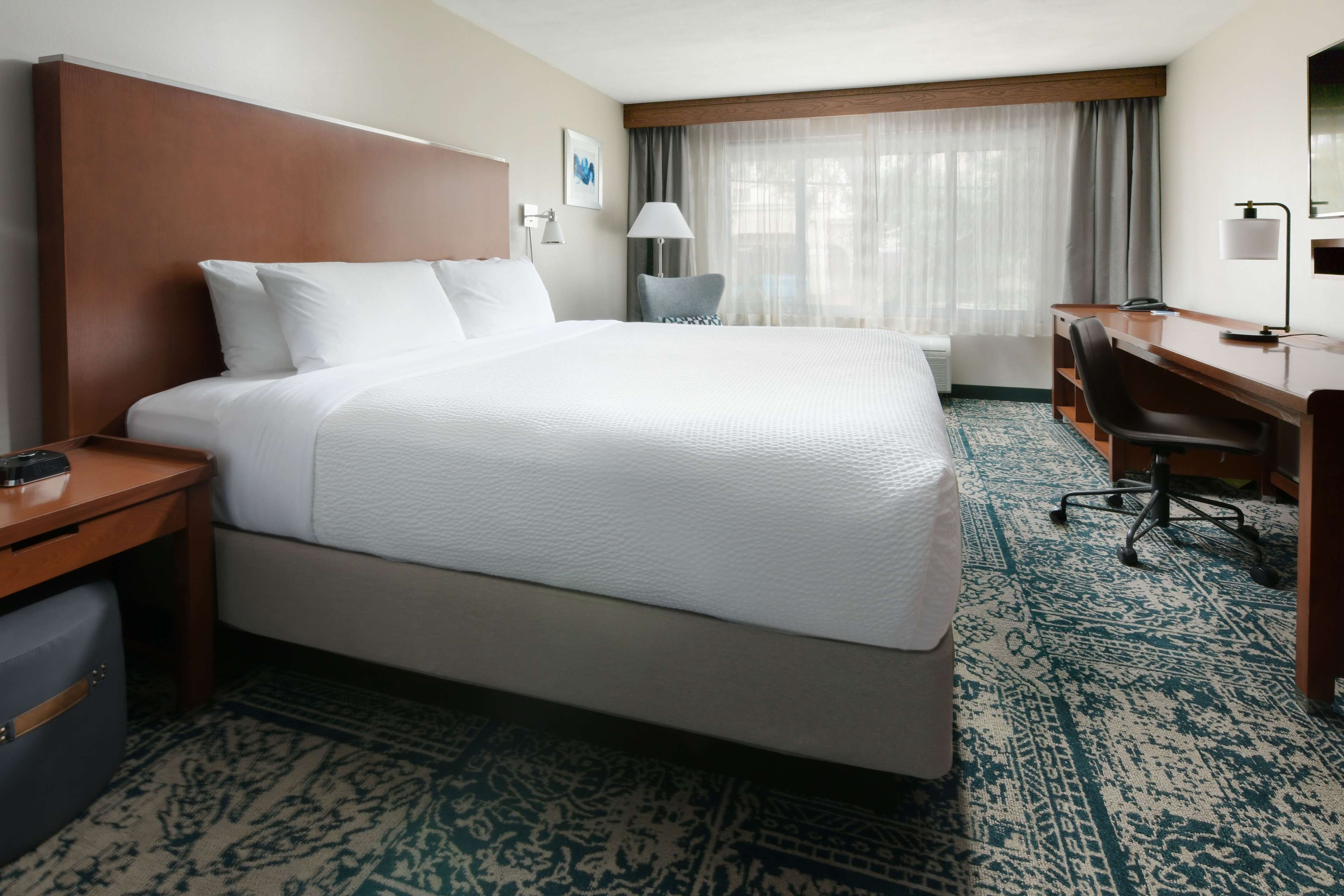 Drury Inn & Suites San Antonio Airport
