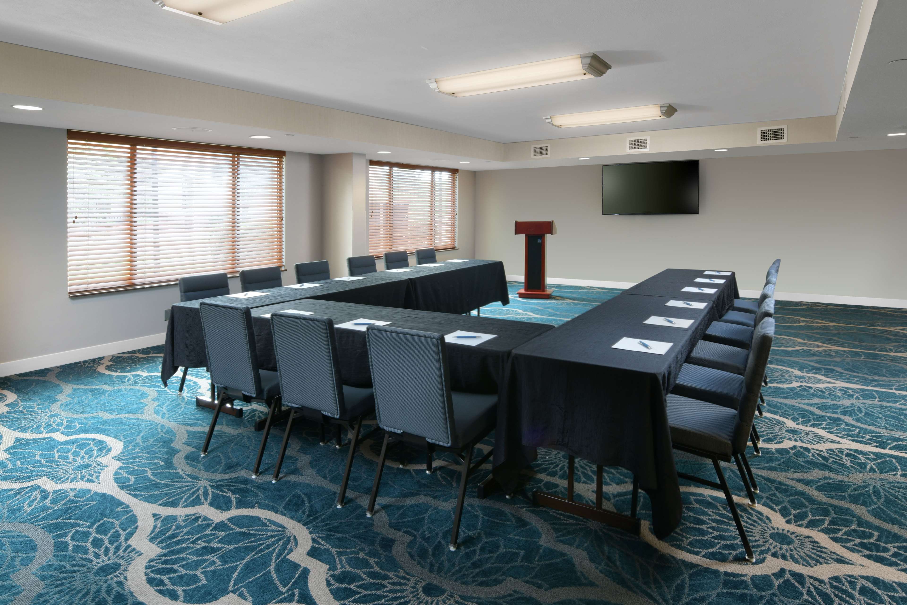 Drury Inn & Suites San Antonio Airport