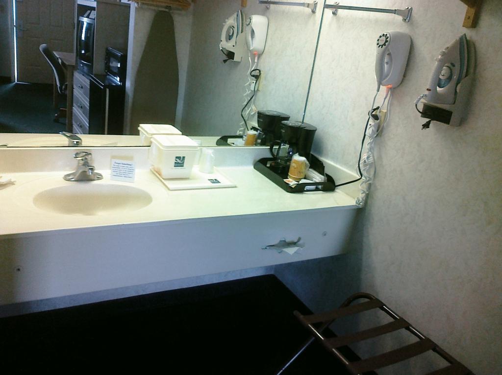 Econo Lodge Downtown South