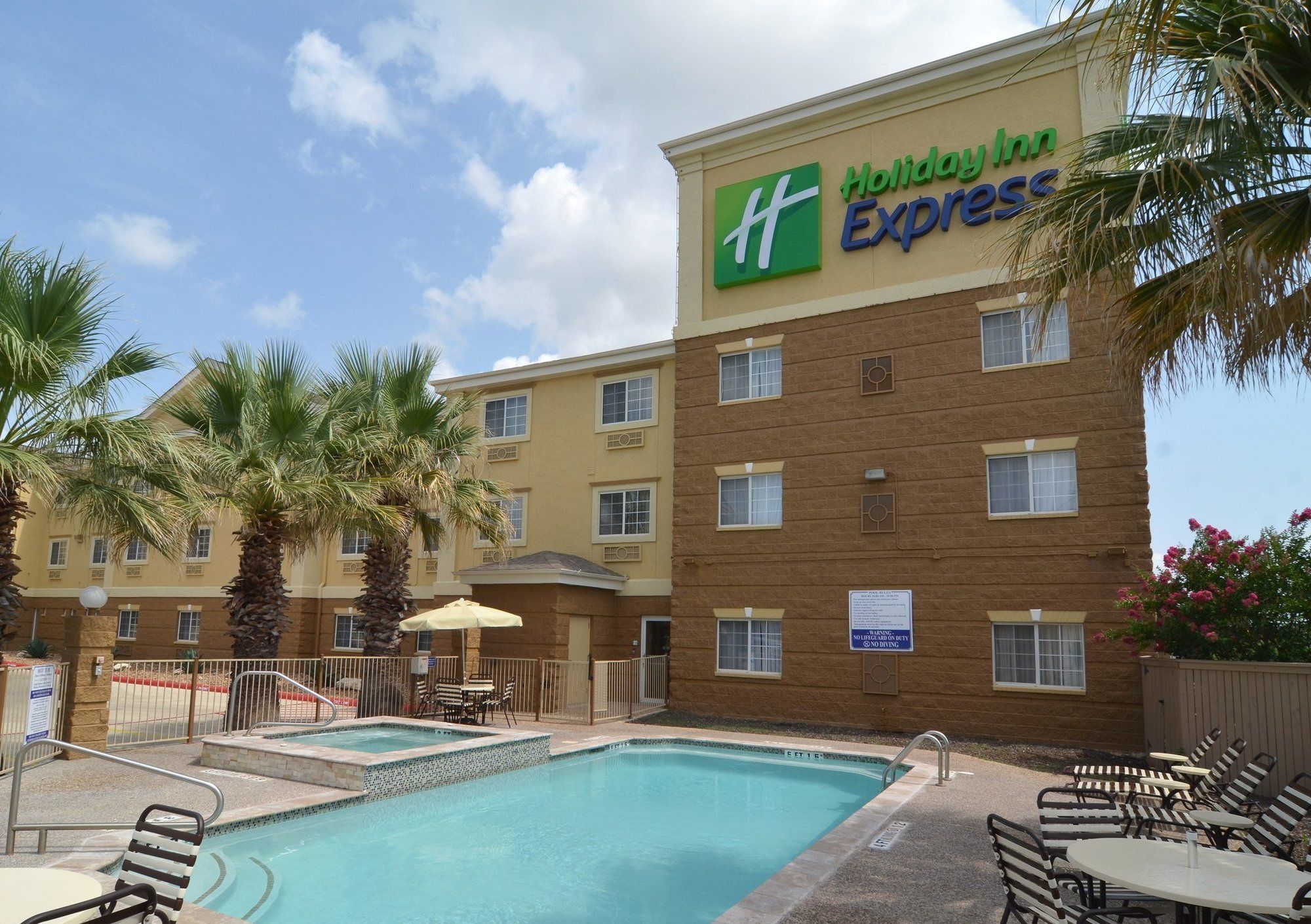 Quality Inn & Suites Airport North