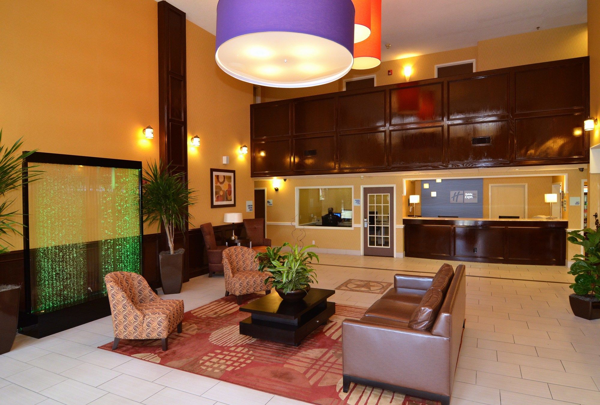 Quality Inn & Suites Airport North