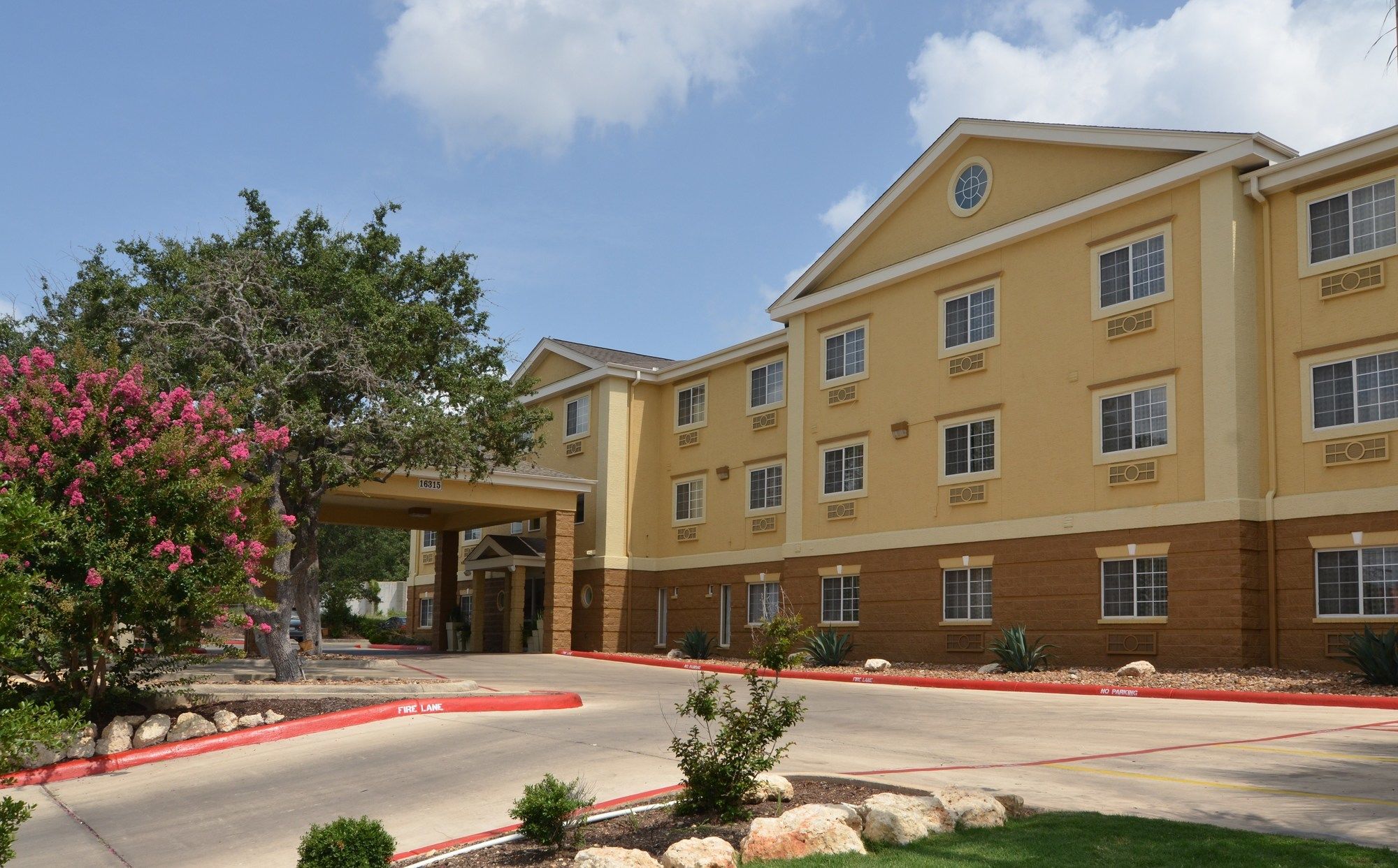 Quality Inn & Suites Airport North