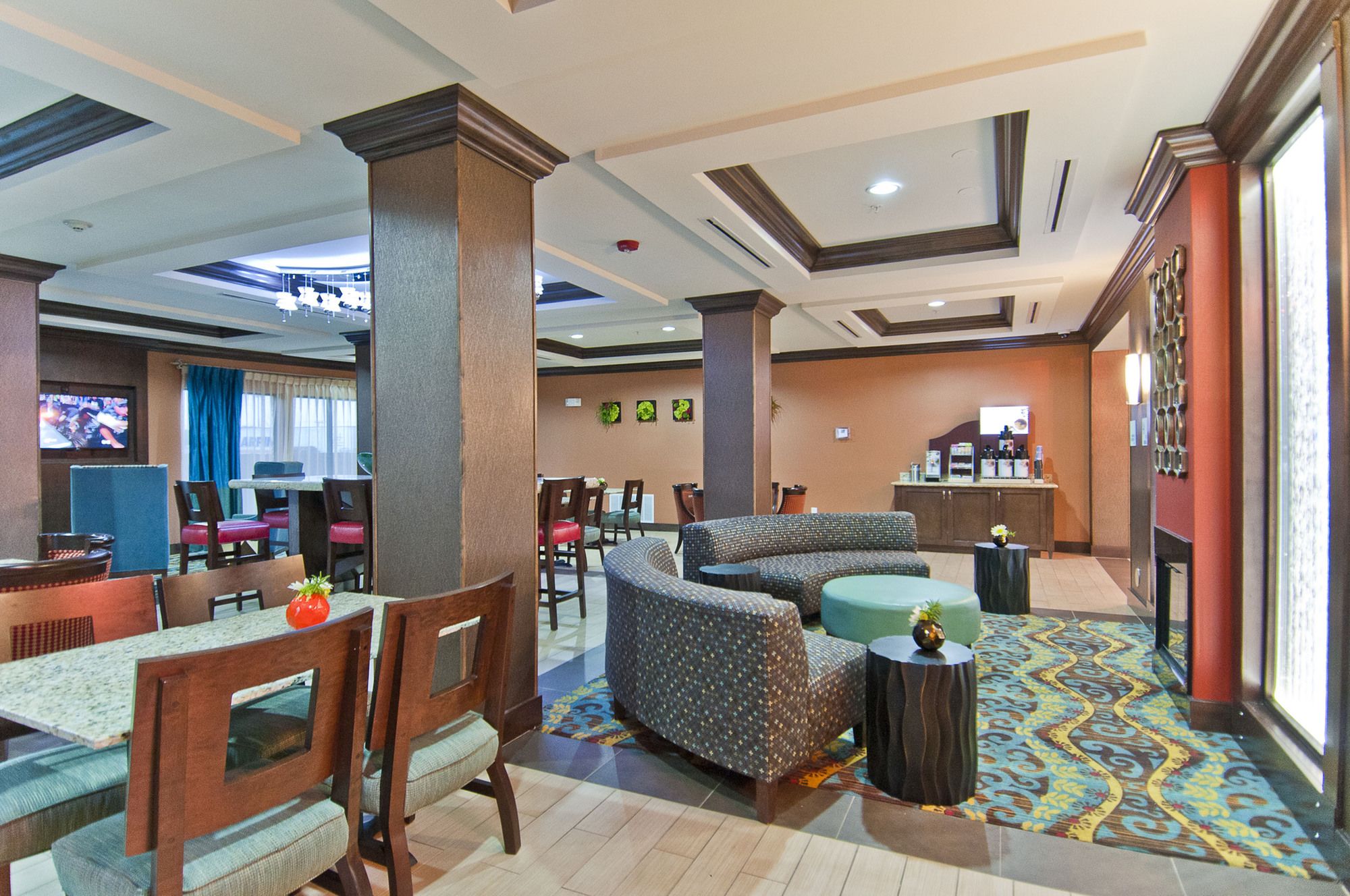 Holiday Inn Express And Suites San Antonio SE by AT&T Center
