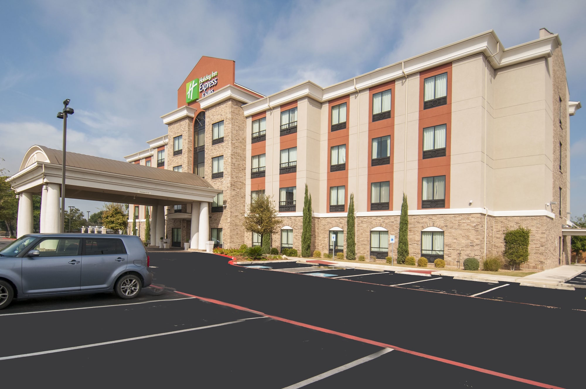 Holiday Inn Express And Suites San Antonio SE by AT&T Center