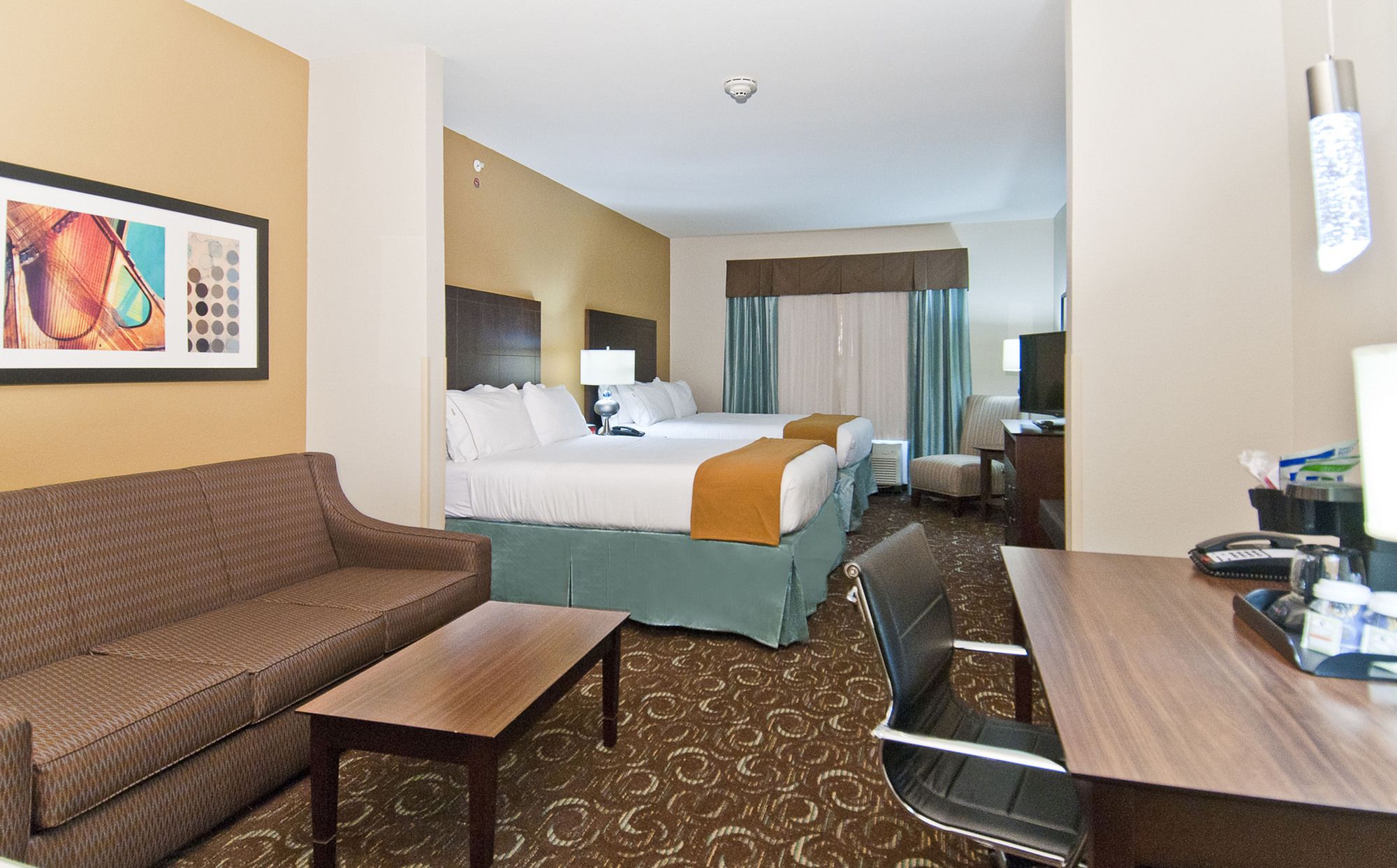 Holiday Inn Express And Suites San Antonio SE by AT&T Center