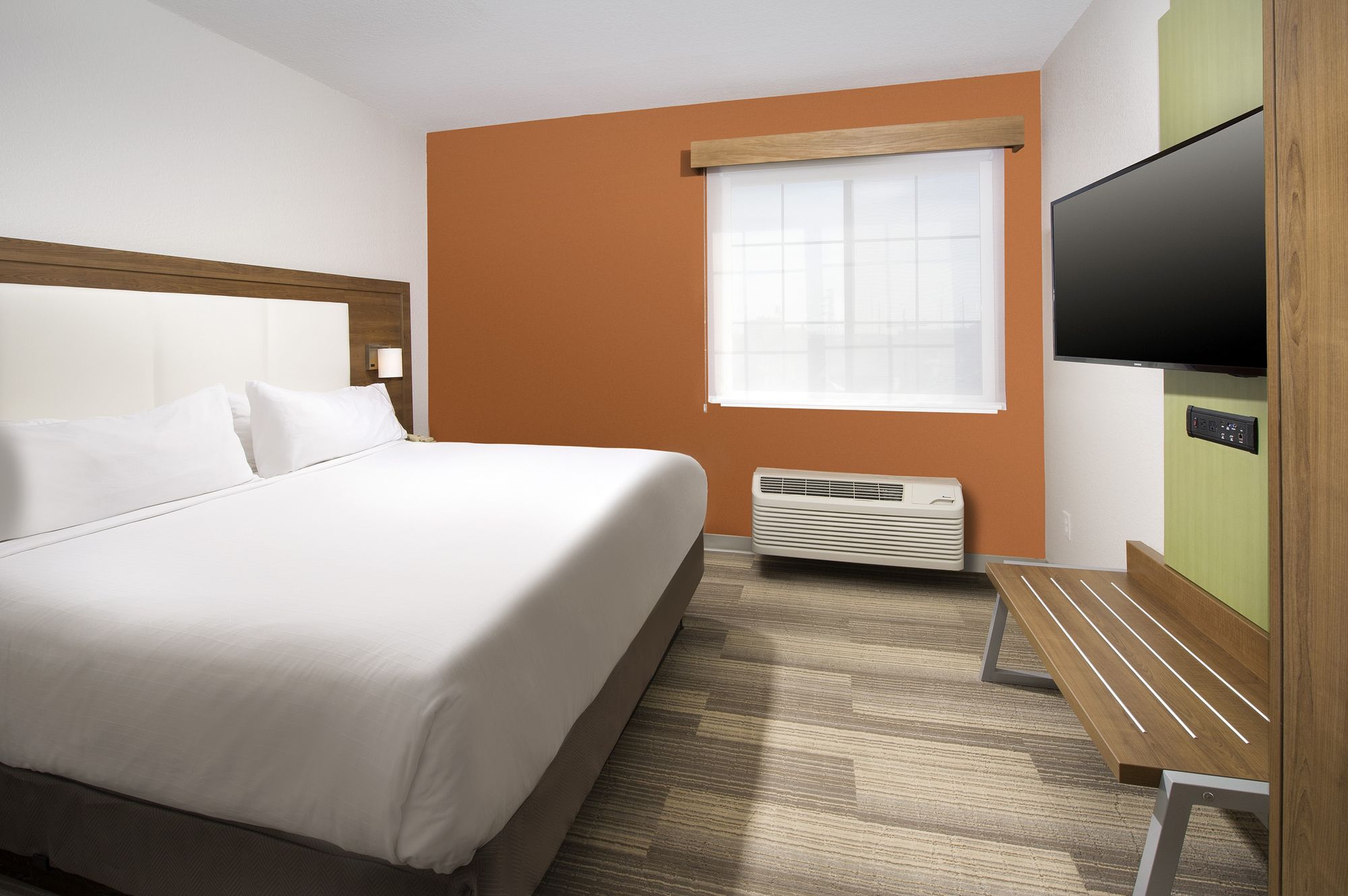 Holiday Inn Express Hotel & Suites San Antonio-Downtown Market Area