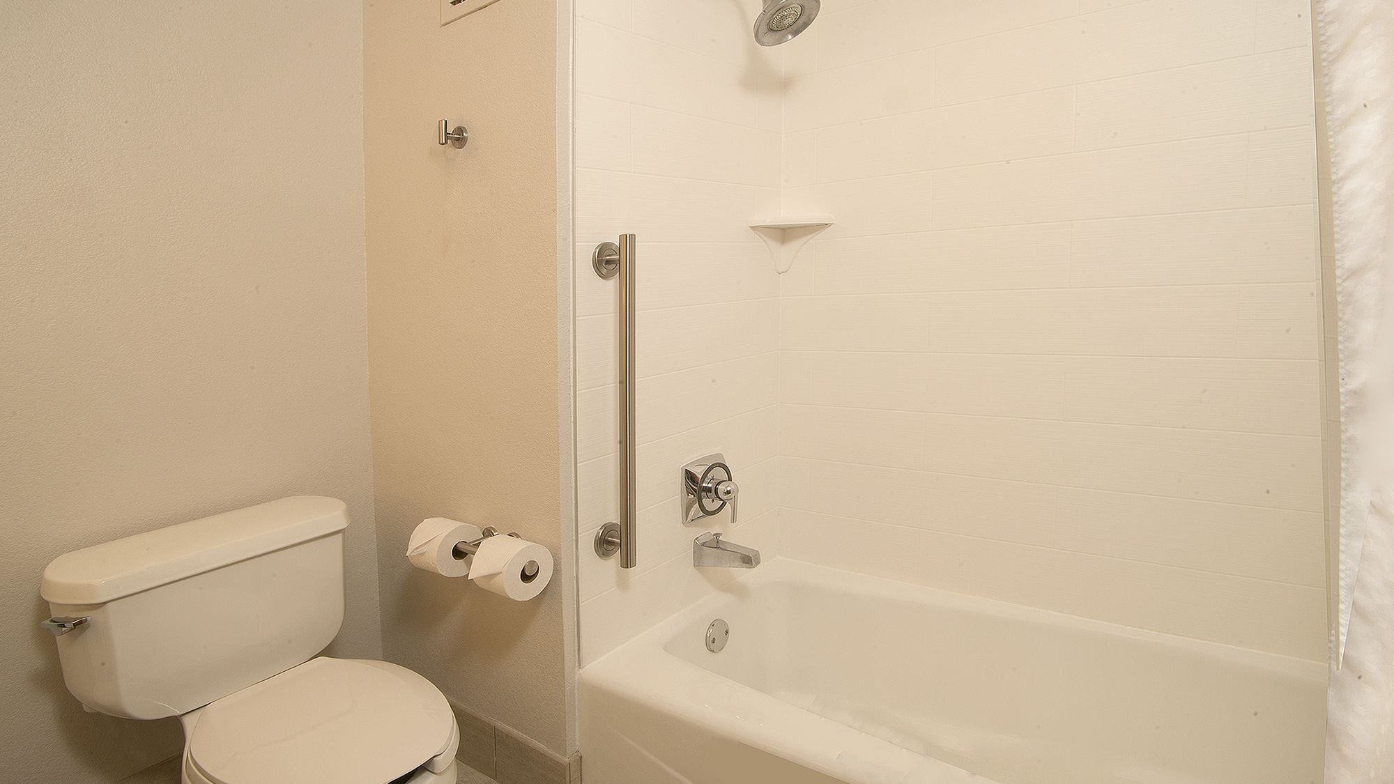 Holiday Inn Express San Antonio Airport
