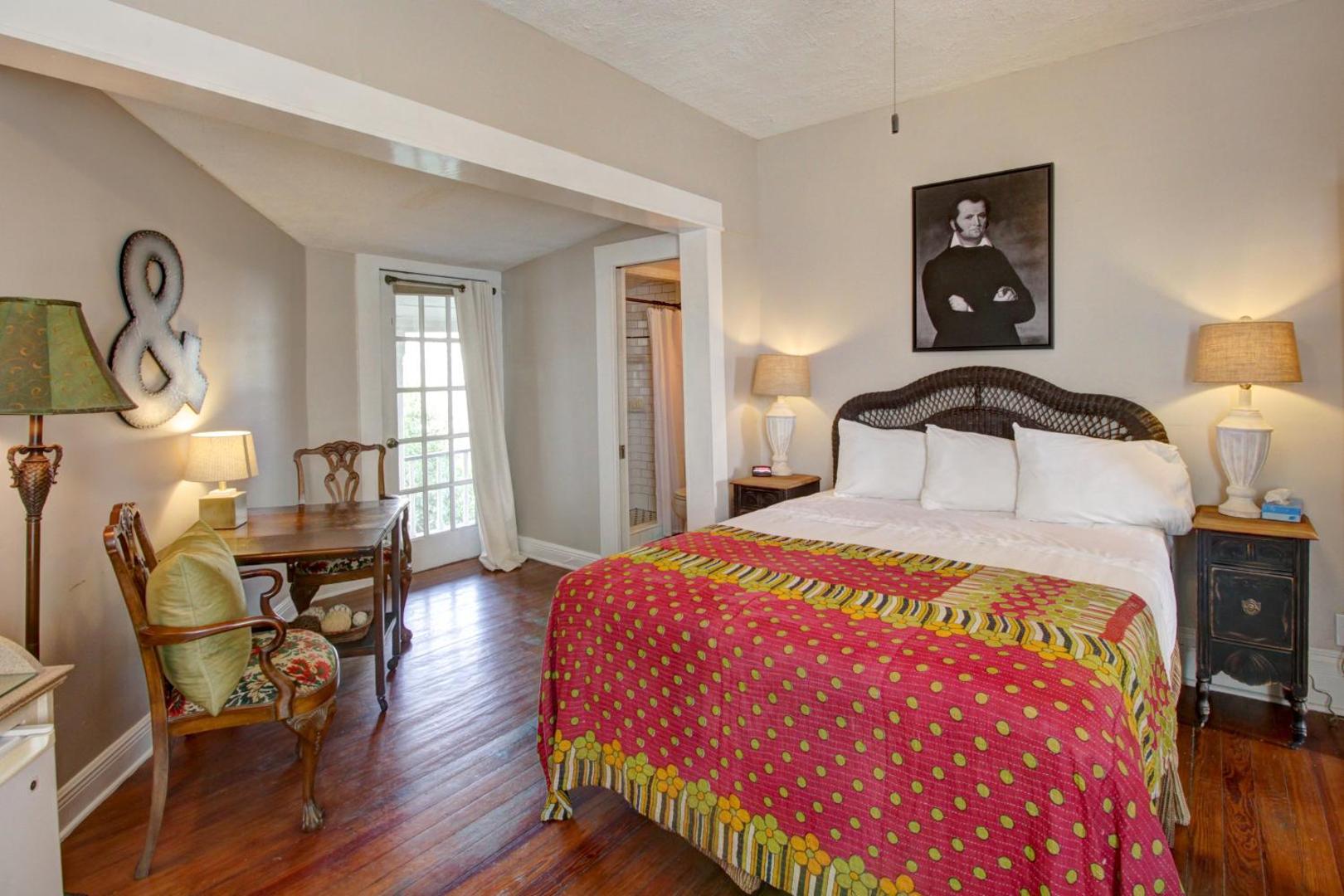 Inn on the Riverwalk