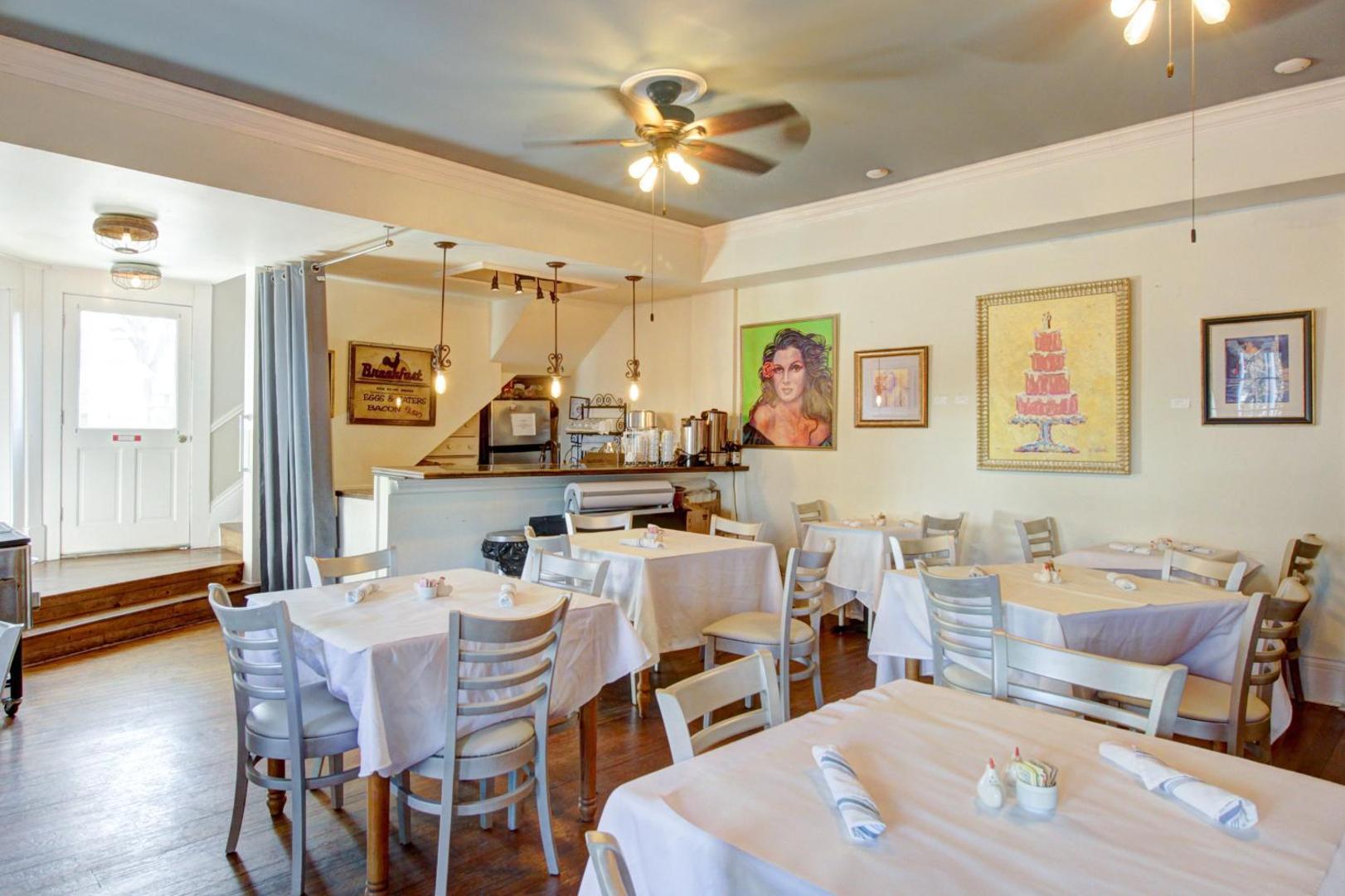 Inn on the Riverwalk