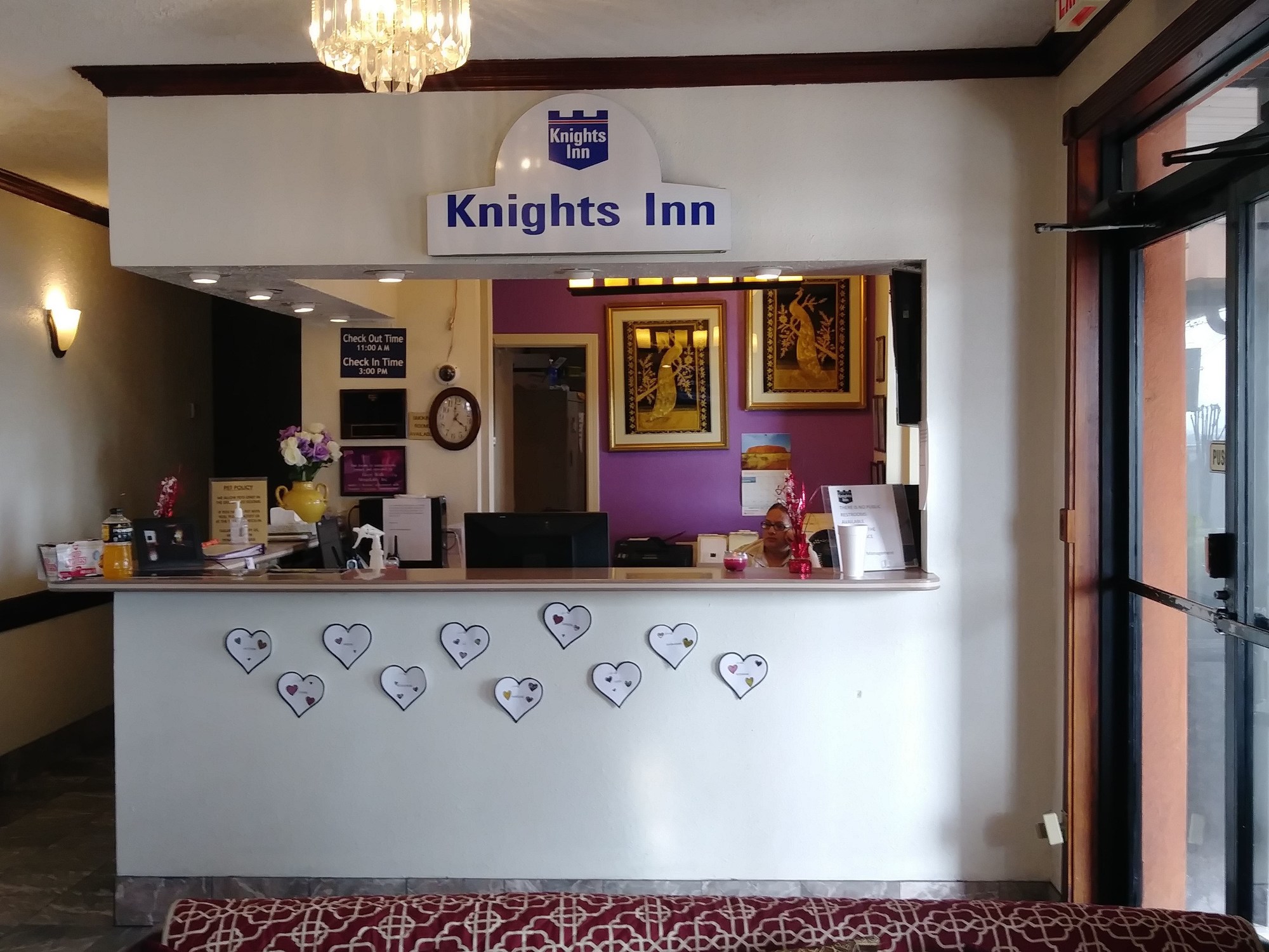 Knights Inn San Antonio at E Houston St