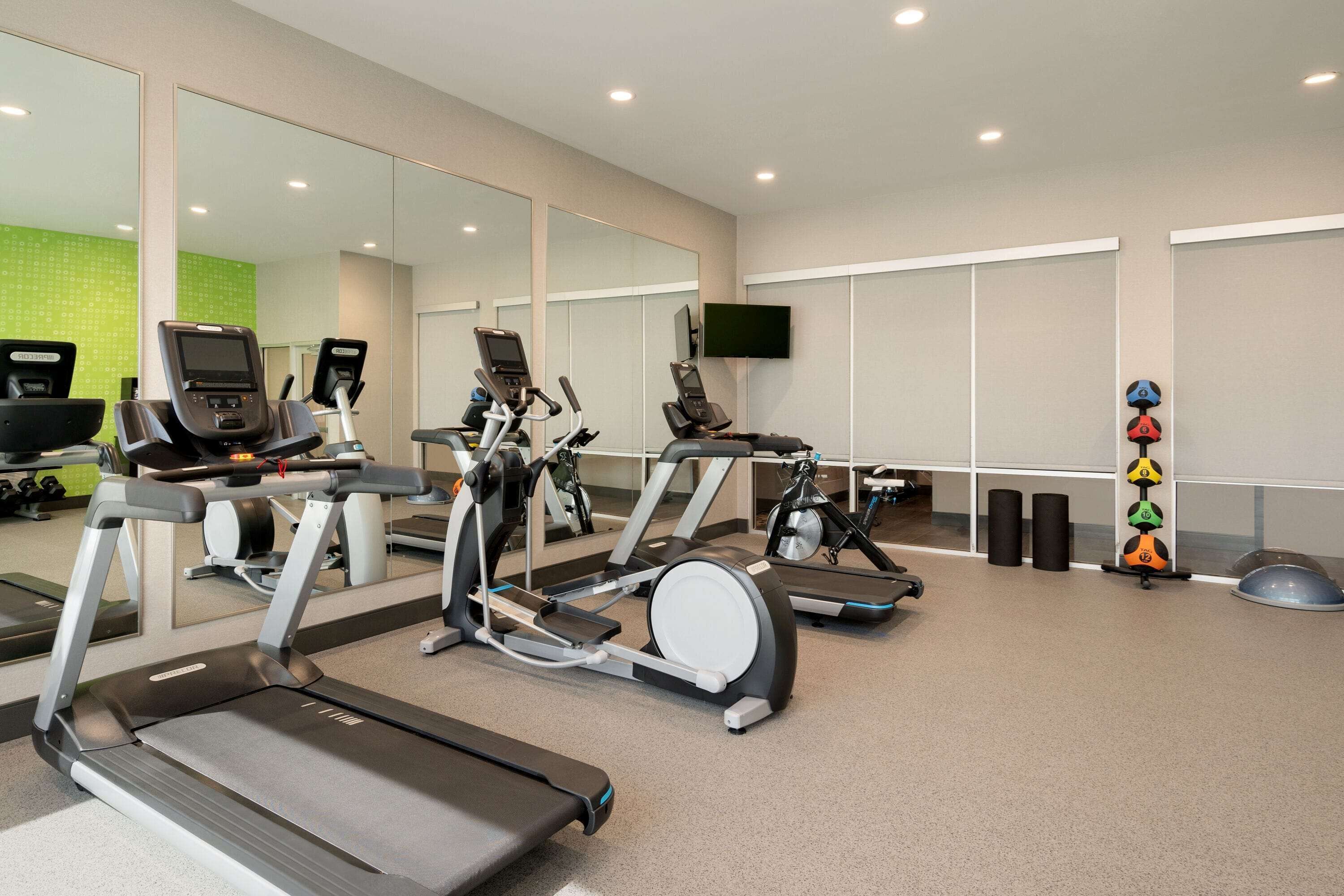La Quinta Inn & Suites by Wyndham San Antonio Seaworld/Lafb