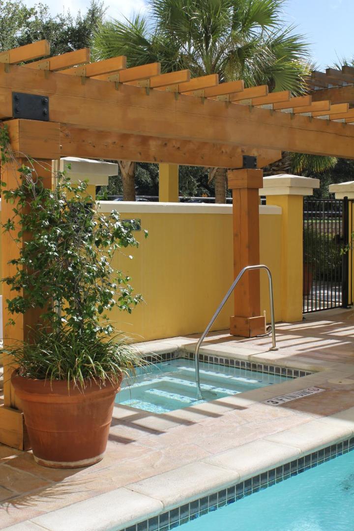 La Quinta Inn & Suites by Wyndham San Antonio Medical Ctr NW