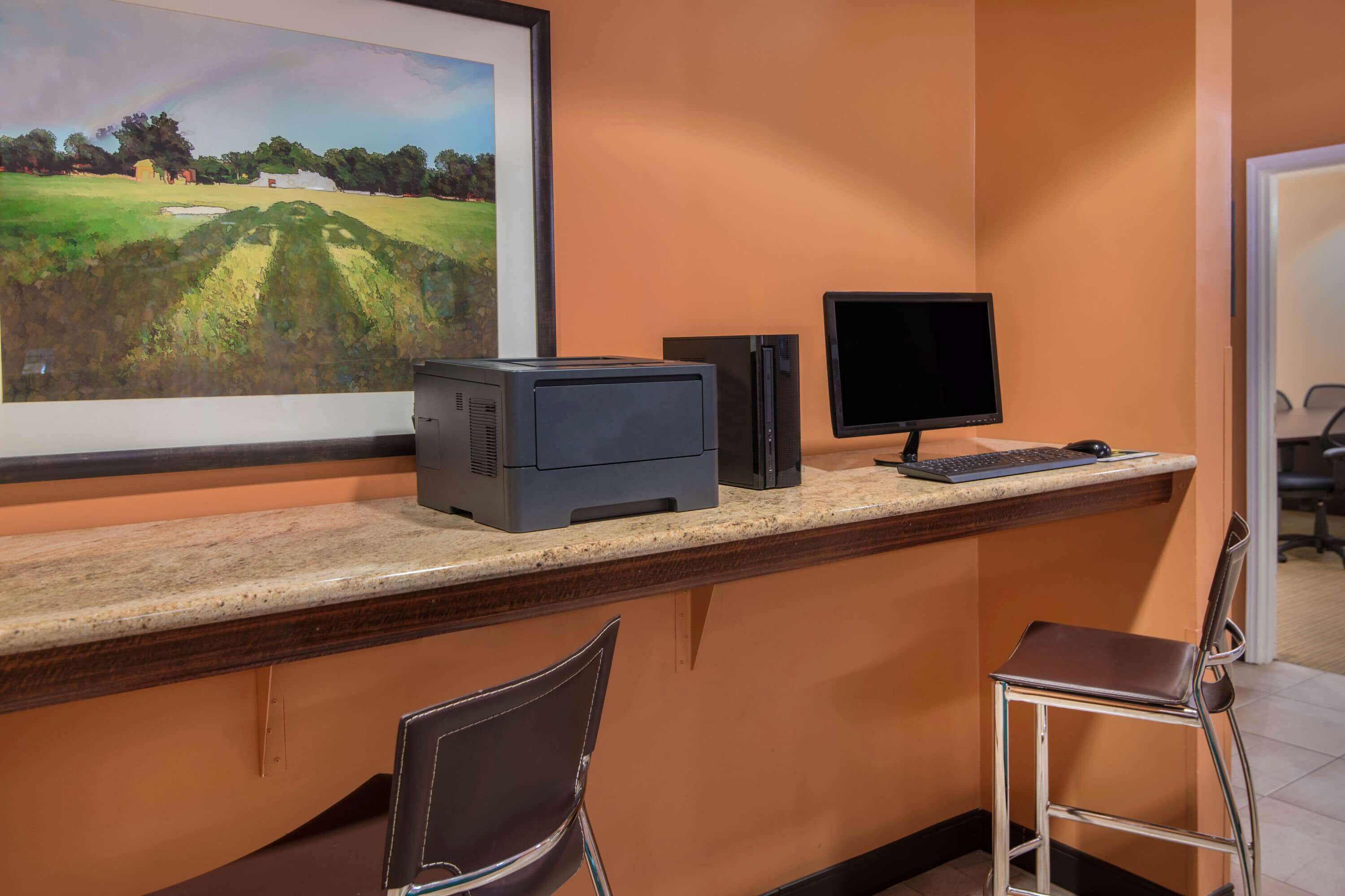 La Quinta Inn & Suites by Wyndham San Antonio Medical Ctr NW