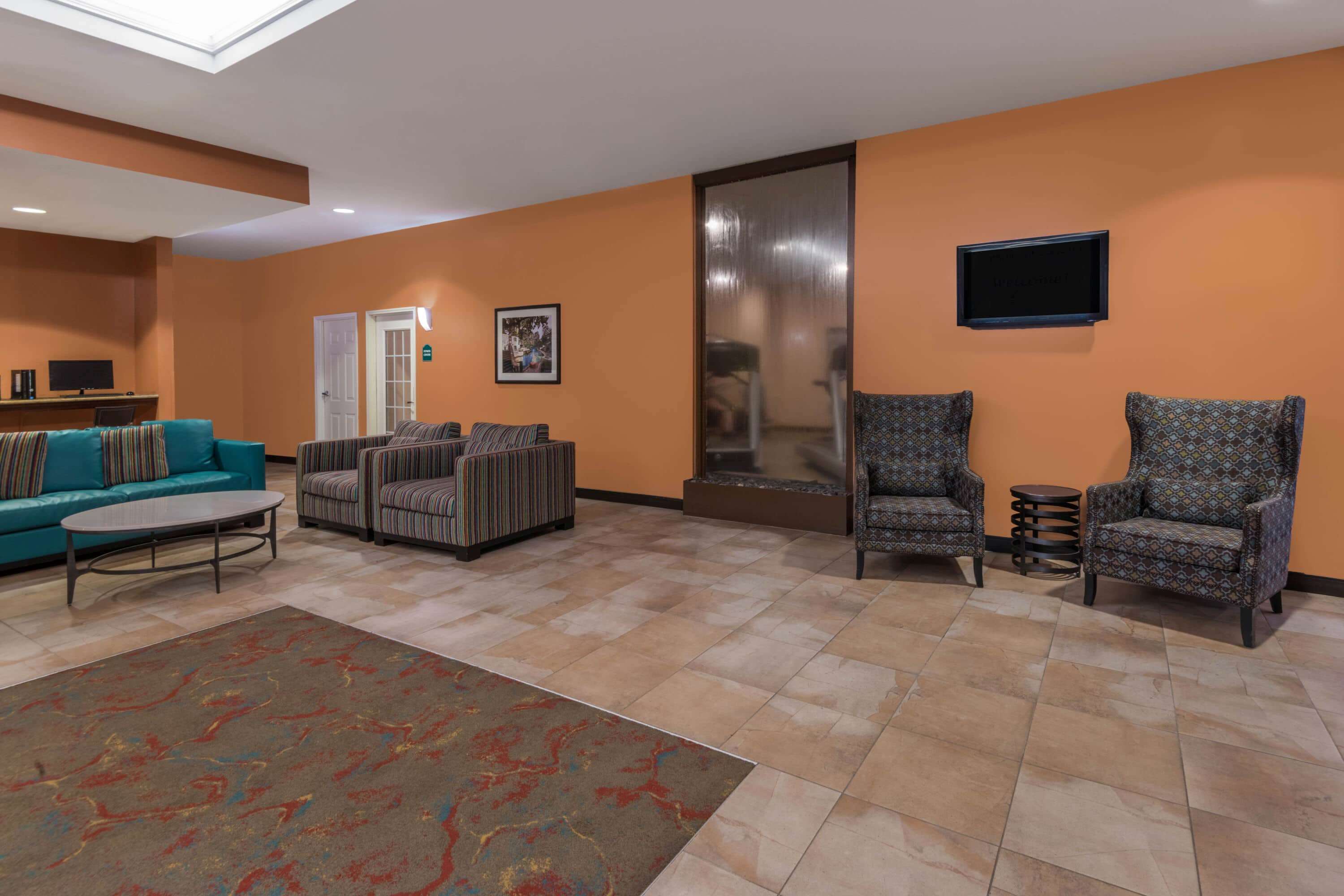 La Quinta Inn & Suites by Wyndham San Antonio Medical Ctr NW