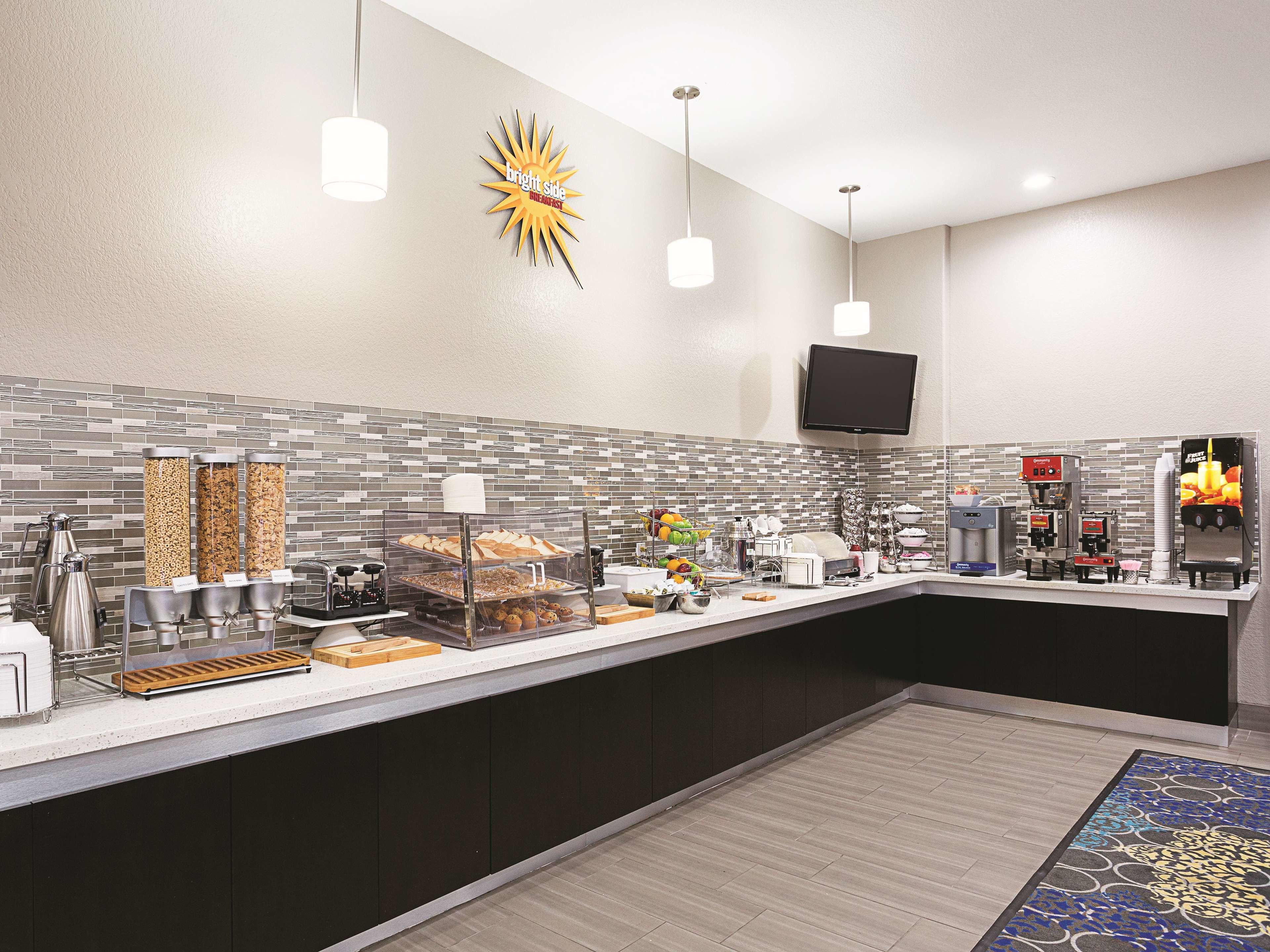La Quinta Inn & Suites by Wyndham San Antonio Northwest