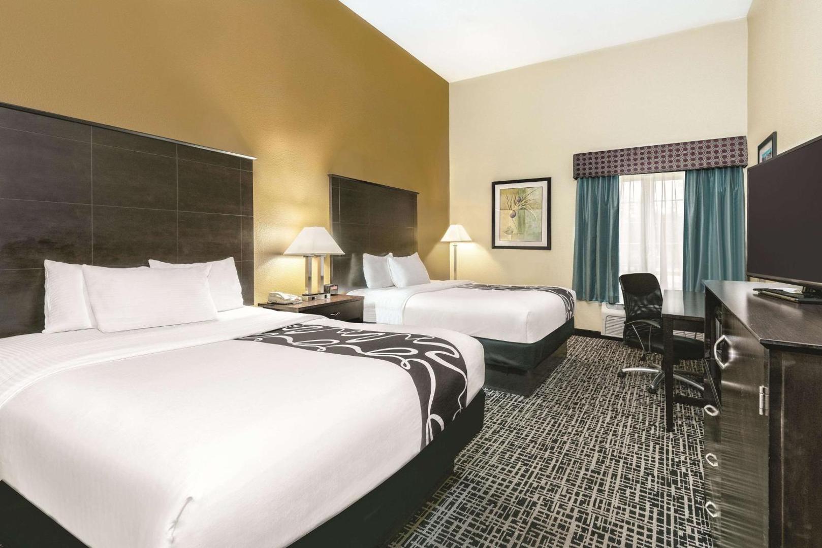 Spark by Hilton San Antonio Dominion