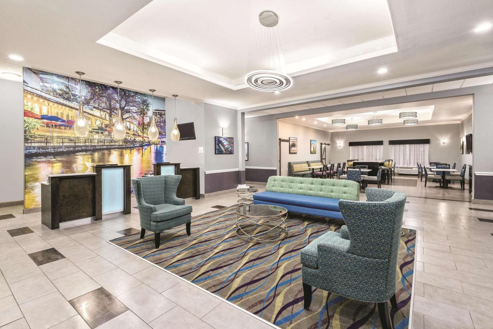 Spark by Hilton San Antonio Dominion
