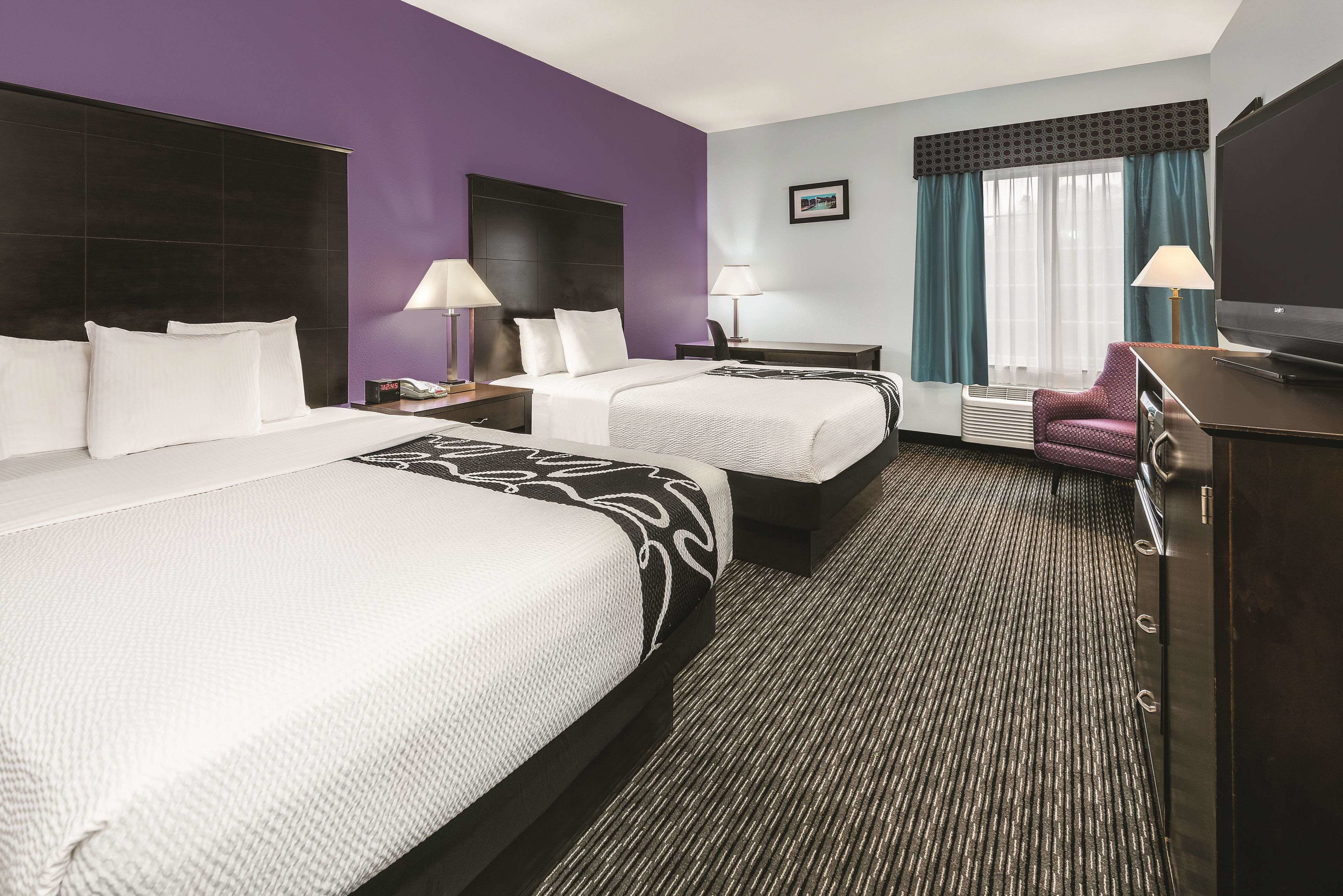 Spark by Hilton San Antonio Dominion