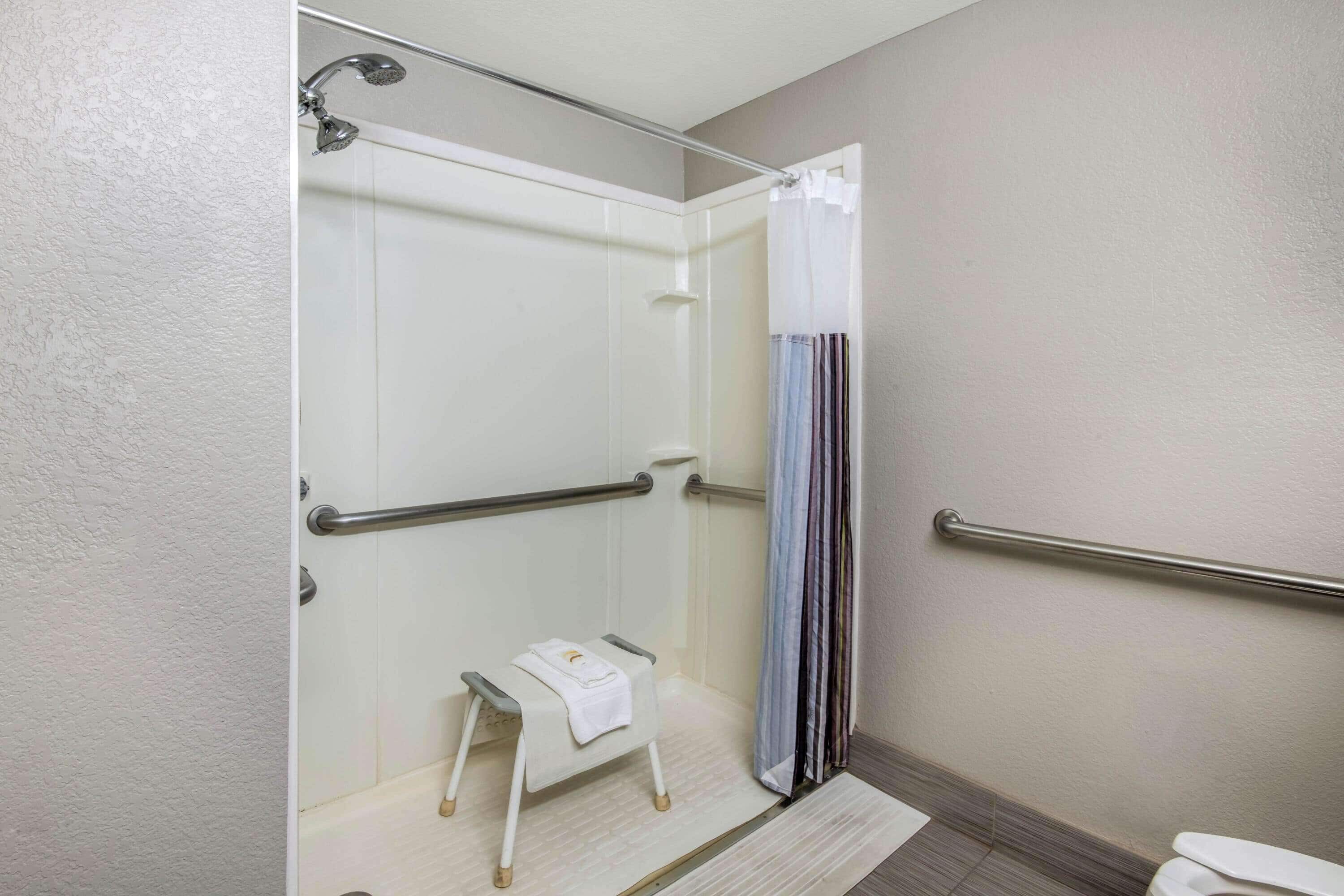 La Quinta Inn by Wyndham San Antonio Brooks City Base