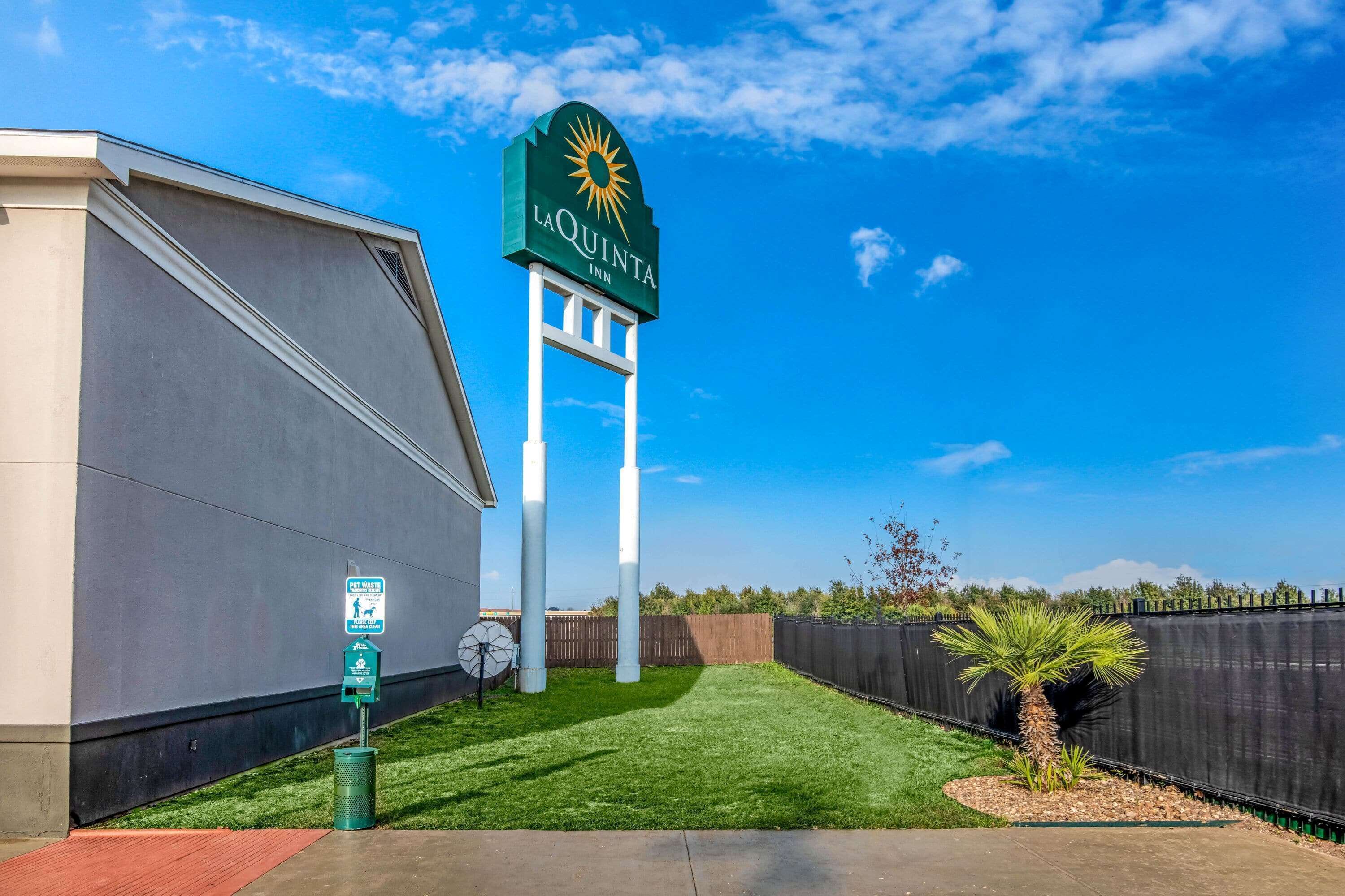 La Quinta Inn by Wyndham San Antonio Brooks City Base