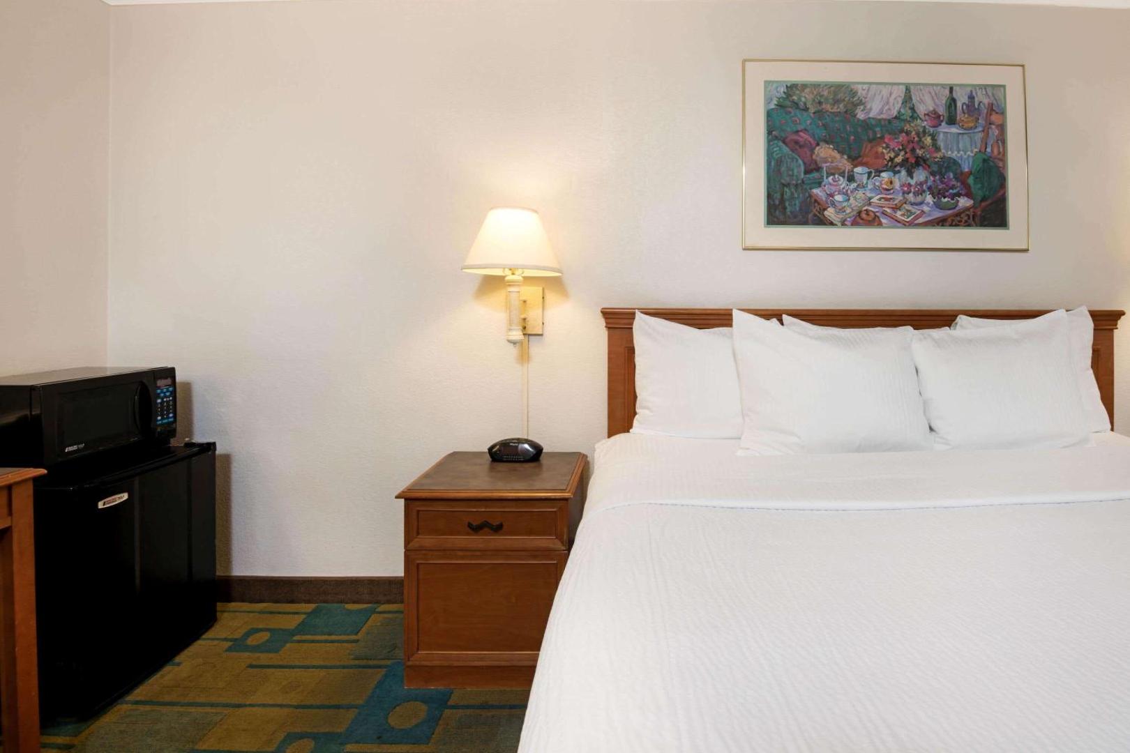 La Quinta Inn By Wyndham Ih-10 West San Antonio Tx