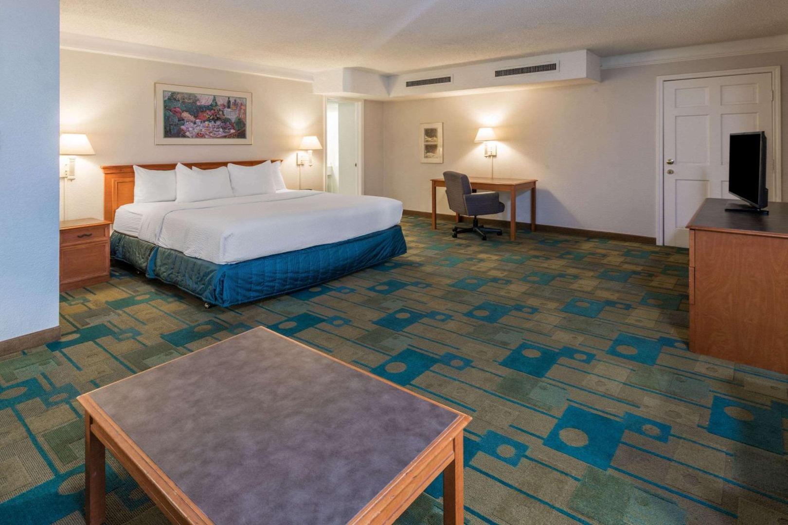 La Quinta Inn By Wyndham Ih-10 West San Antonio Tx