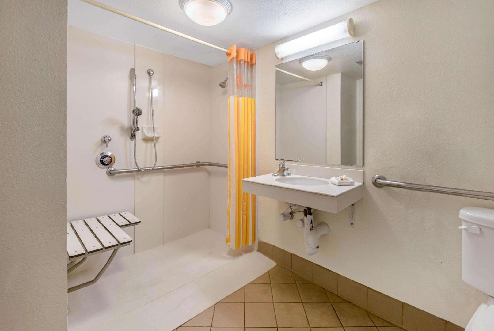 La Quinta Inn by Wyndham San Antonio Market Square