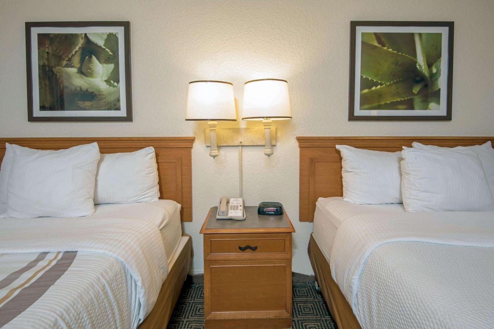 La Quinta Inn by Wyndham San Antonio Market Square