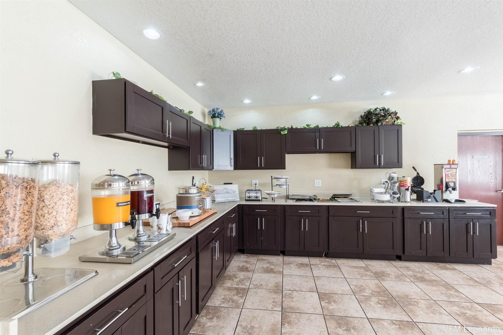 SureStay Plus by Best Western San Antonio Fort Sam Houston