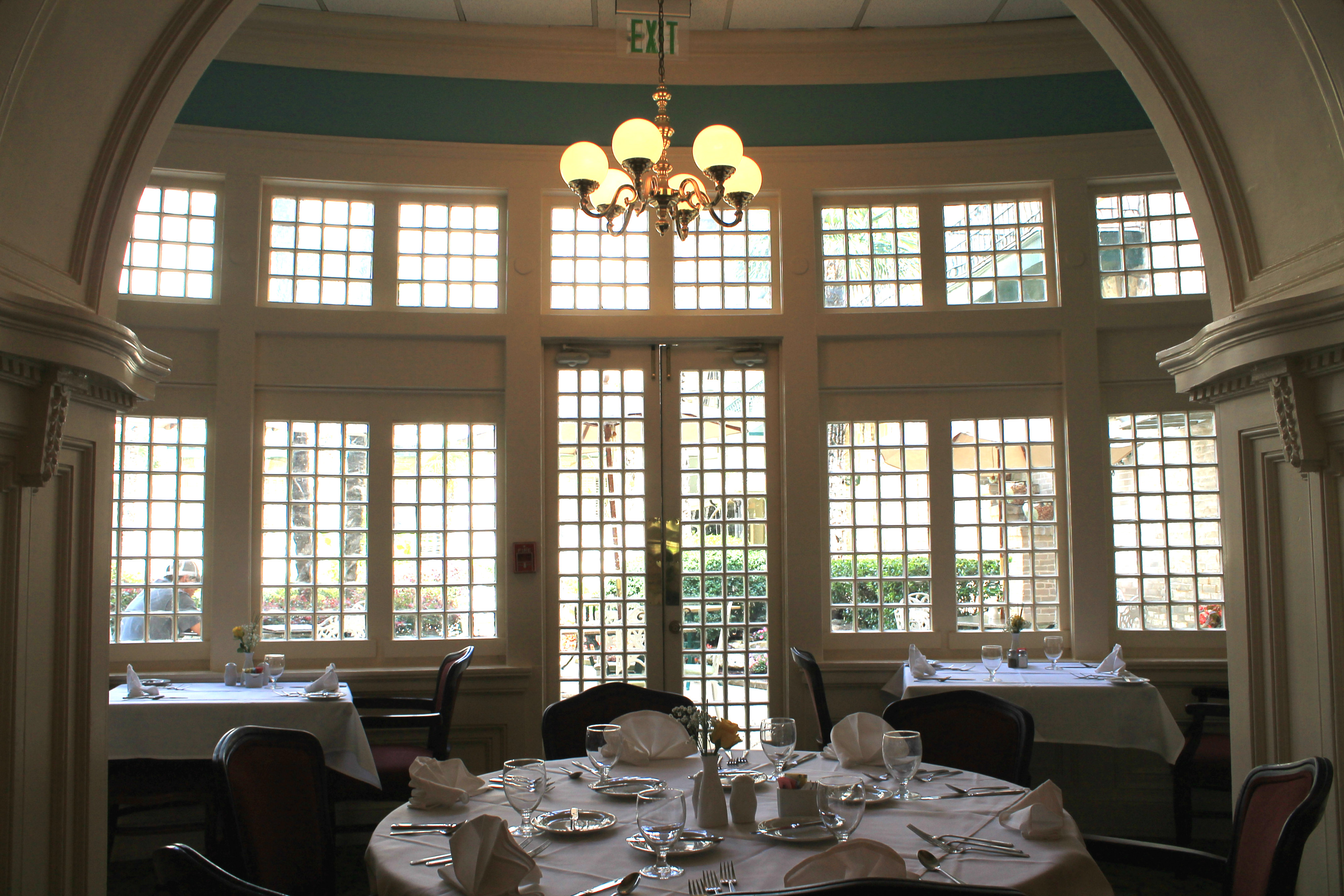 Menger Hotel