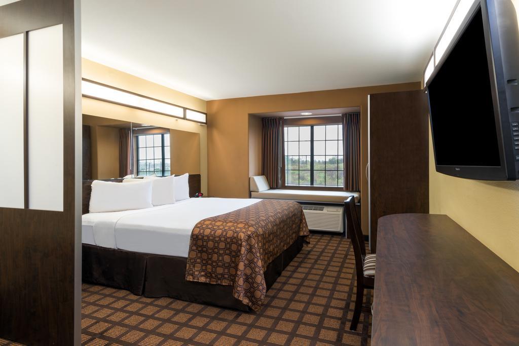 SureStay Hotel by Best Western San Antonio West SeaWorld