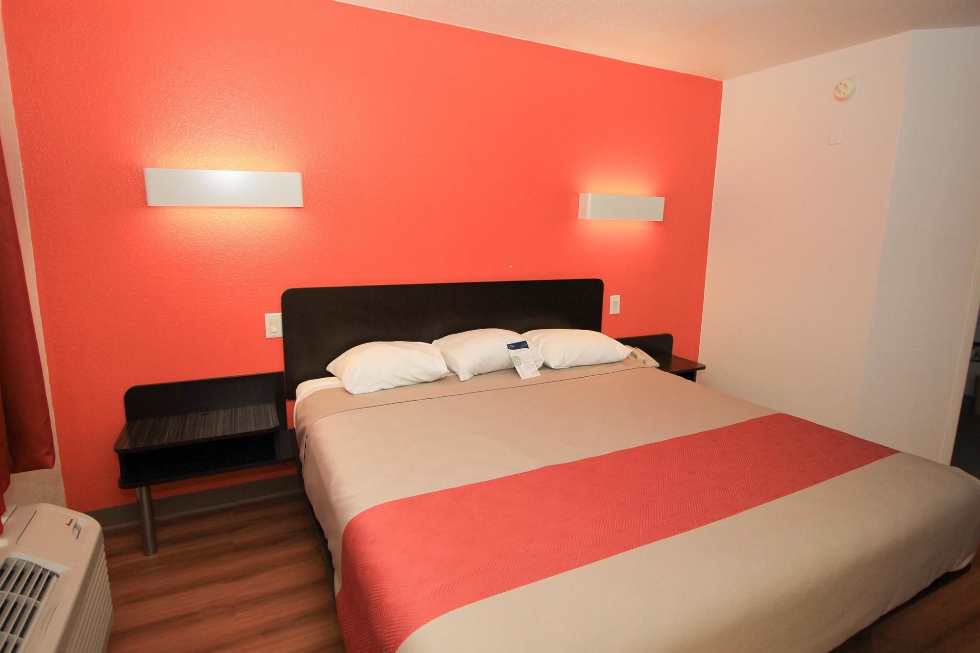 Baymont by Wyndham San Antonio Airport