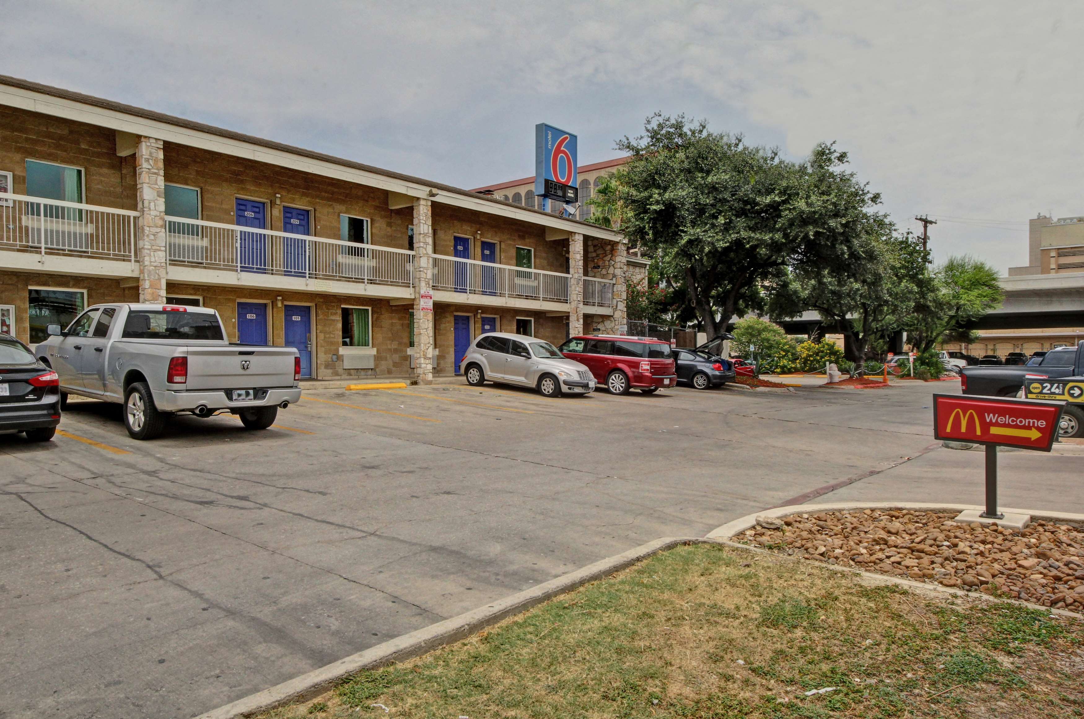 Motel 6 San Antonio Downtown - Market Square