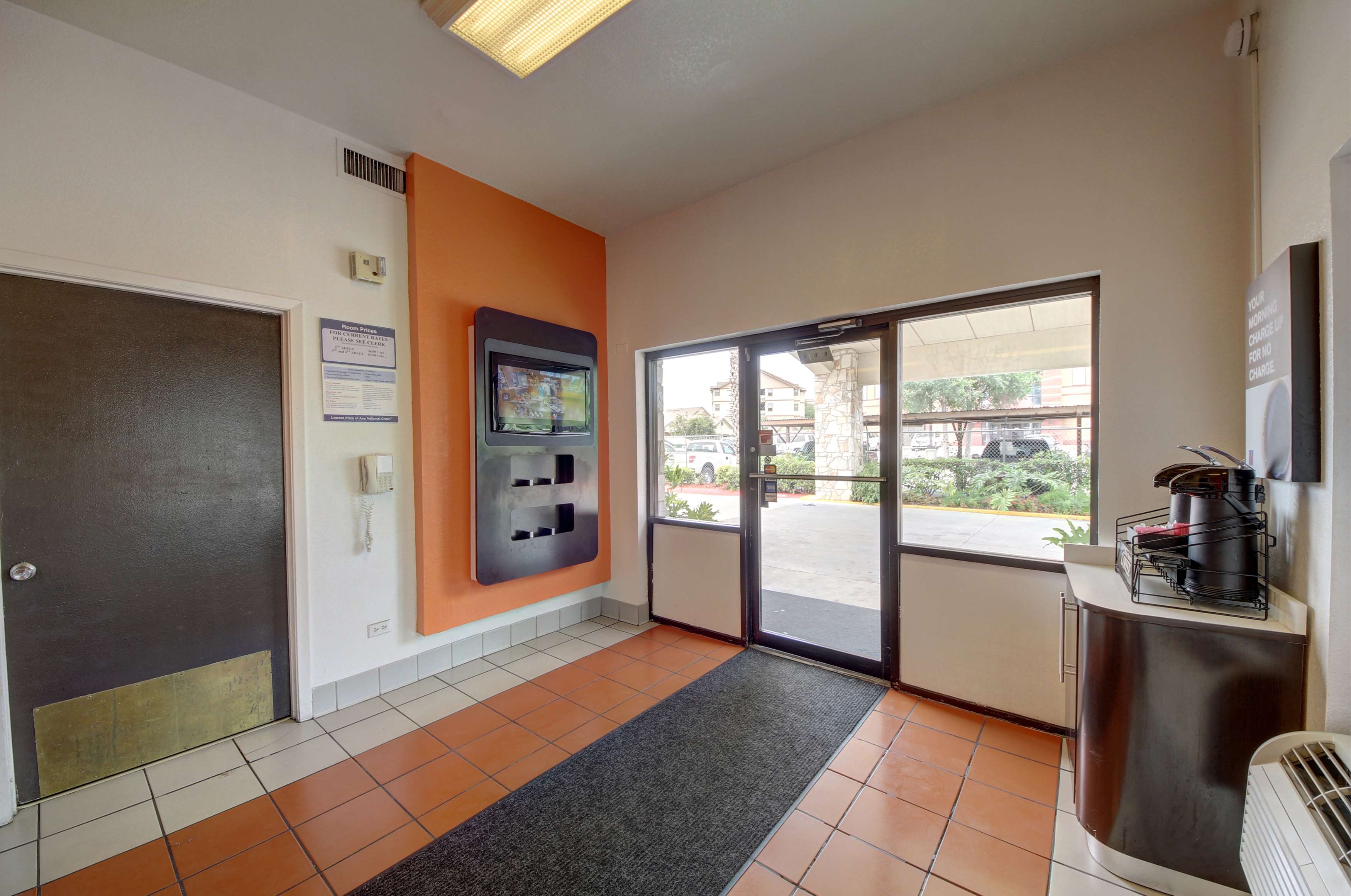 Motel 6 San Antonio Downtown - Market Square